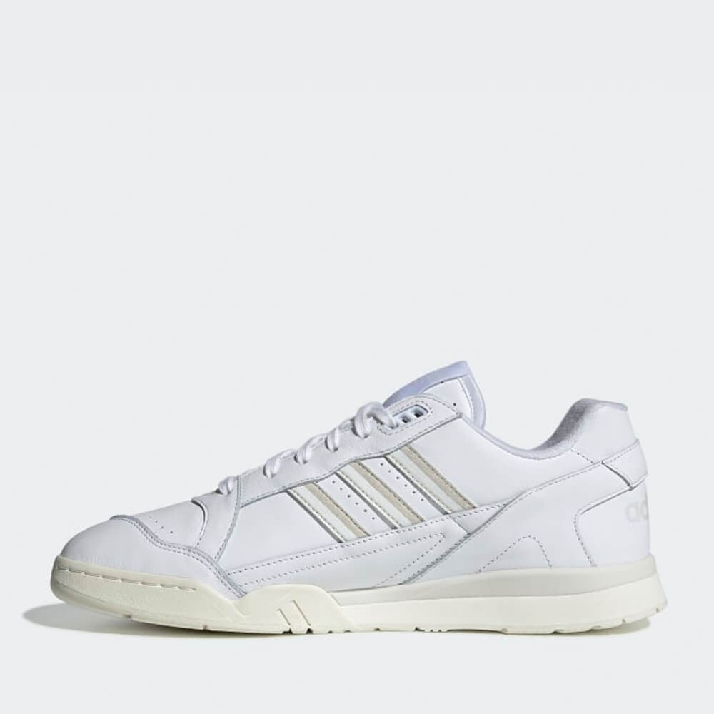 Adidas A.R. Trainer: Cloud White - STAB Sneaker, günstige Schuhe, Sneaker kaufen, Streetwear in Berlin, Sneaker Shop, Adidas Schuhe.