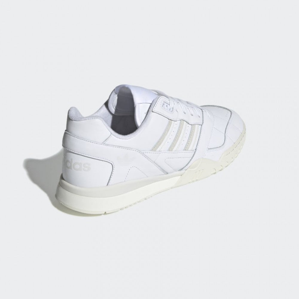 Adidas A.R. Trainer: Cloud White - STAB Sneaker, günstige Schuhe, Sneaker kaufen, Streetwear in Berlin, Sneaker Shop, Adidas Schuhe.