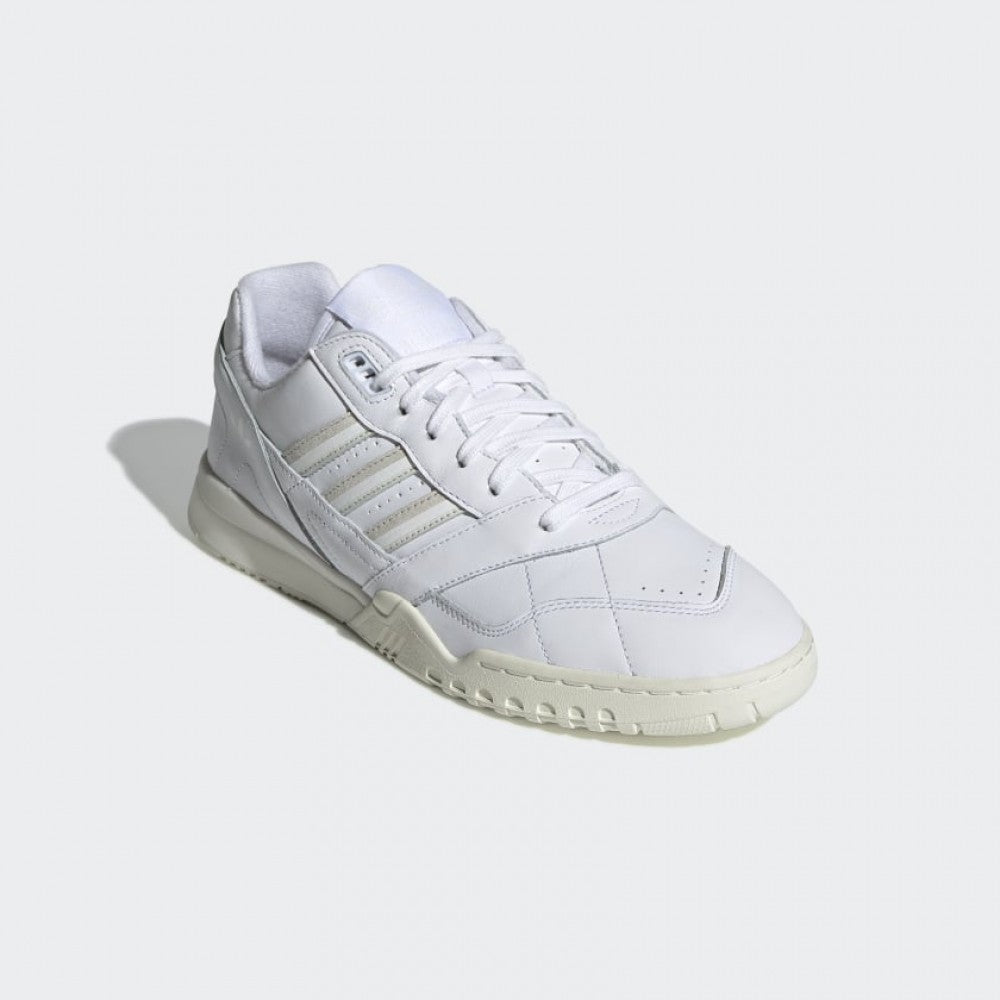 Adidas A.R. Trainer: Cloud White - STAB Sneaker, günstige Schuhe, Sneaker kaufen, Streetwear in Berlin, Sneaker Shop, Adidas Schuhe.