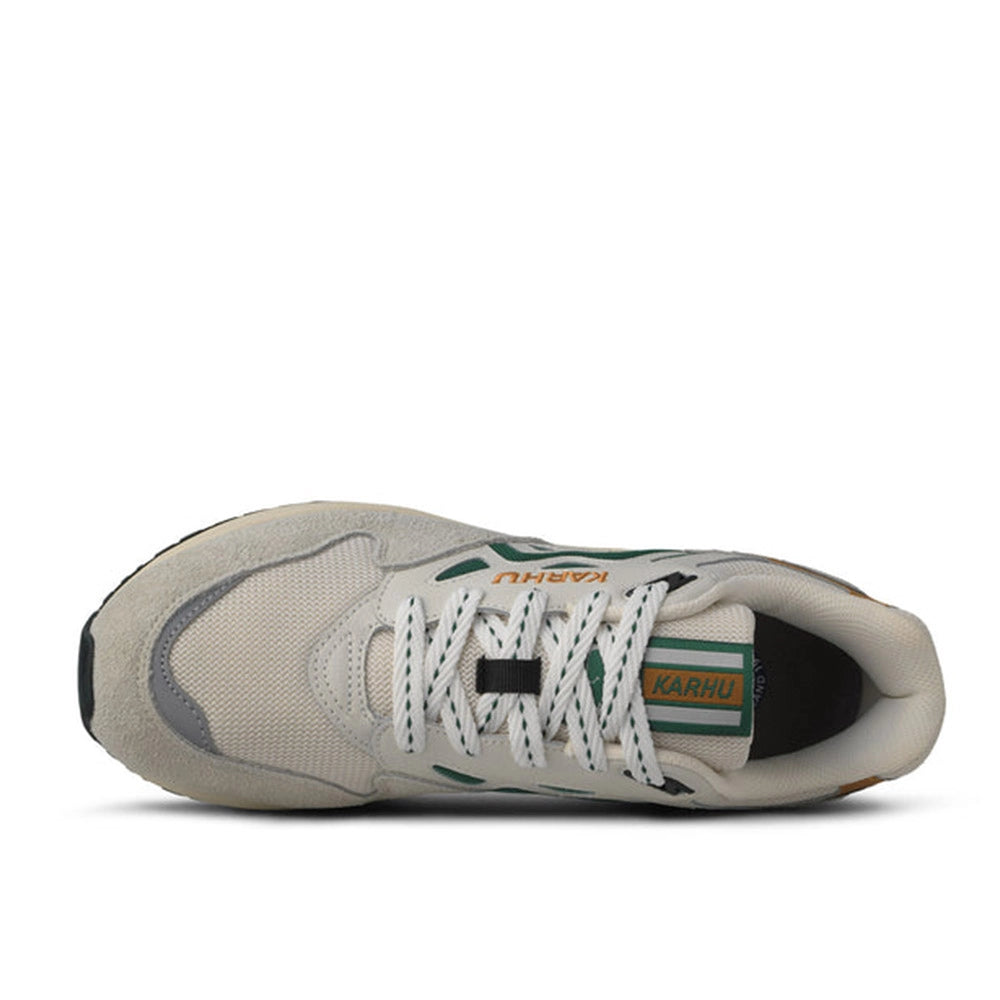 Karhu Legacy 96 Sneaker – Foggy Dew / Pineneedle (F806096)