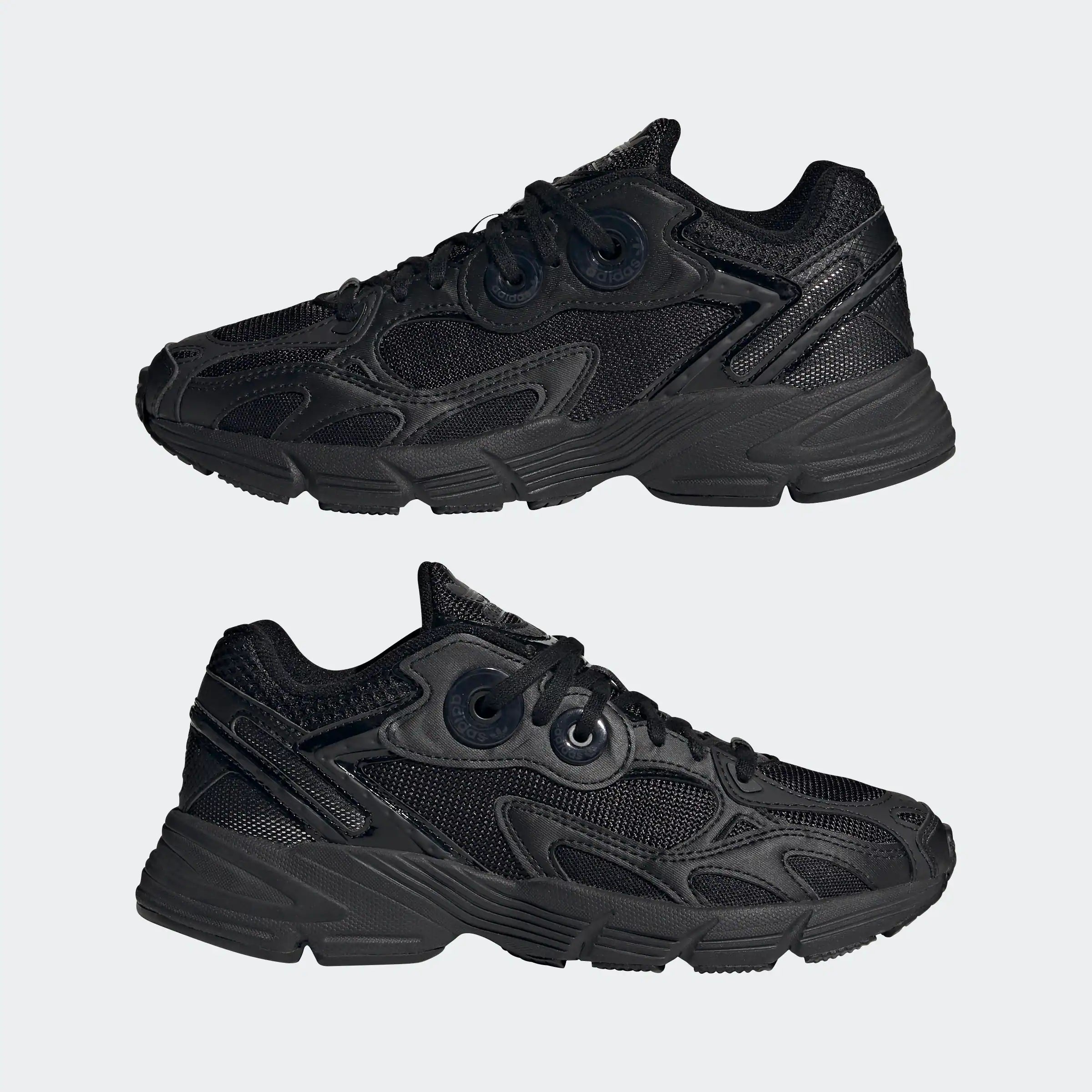 Adidas Astir W - Core Black