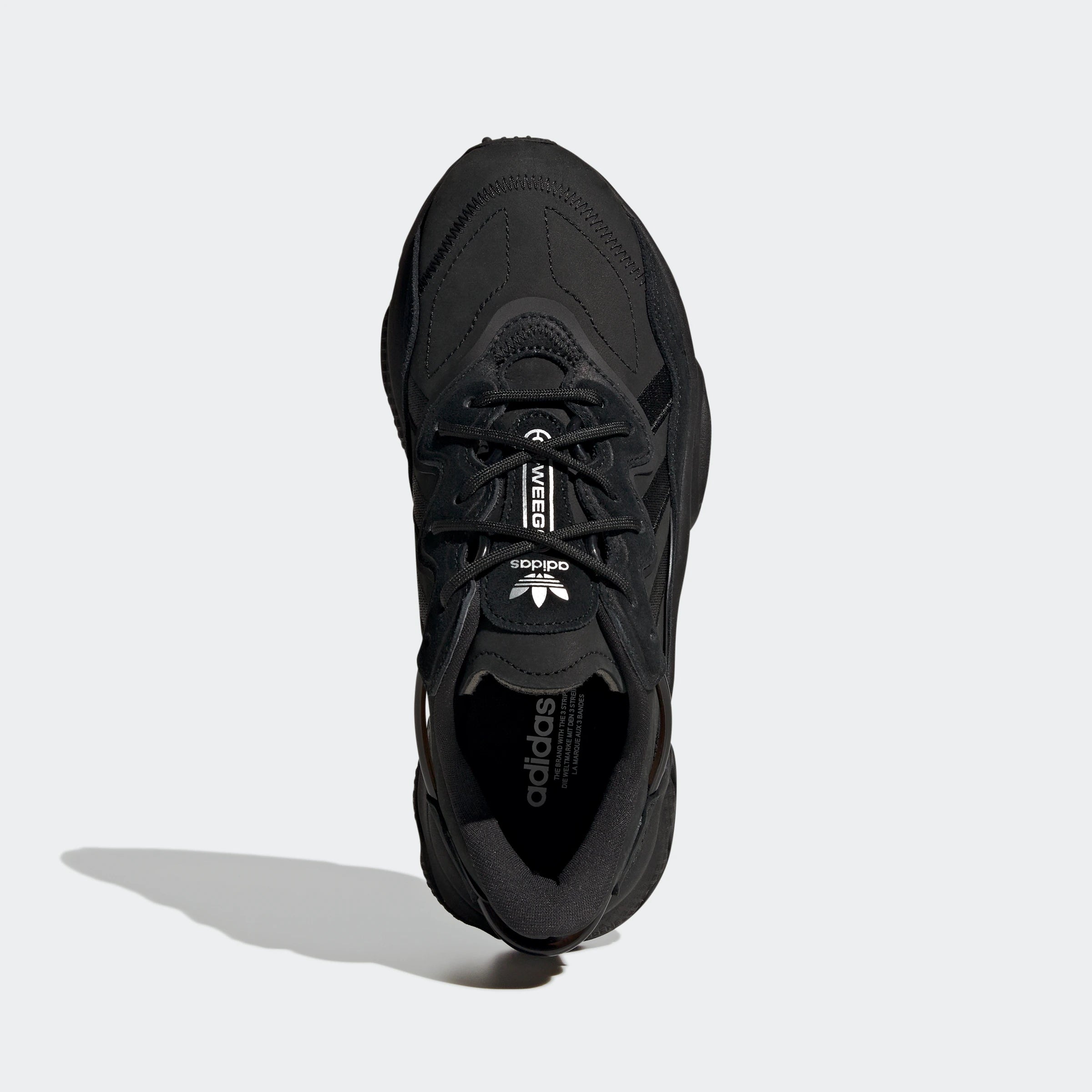 "Adidas Ozweego W Black GY9425: Stylischer Sneaker mit Retro-Design, bequemer Dämpfung und modernem Look."