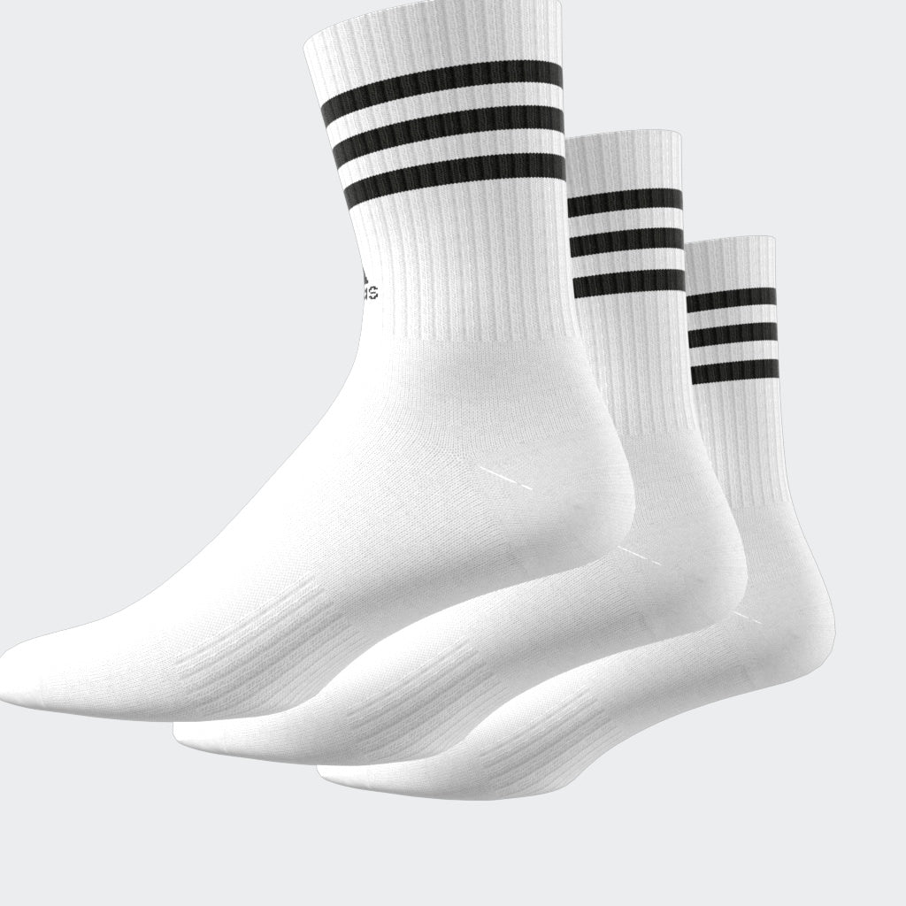 “Adidas 3-Stripes Cushioned Crew Socks 3er Pack in White. Bequeme und stylische Tennissocken die perfekt zu Retro Sneaker passen.“