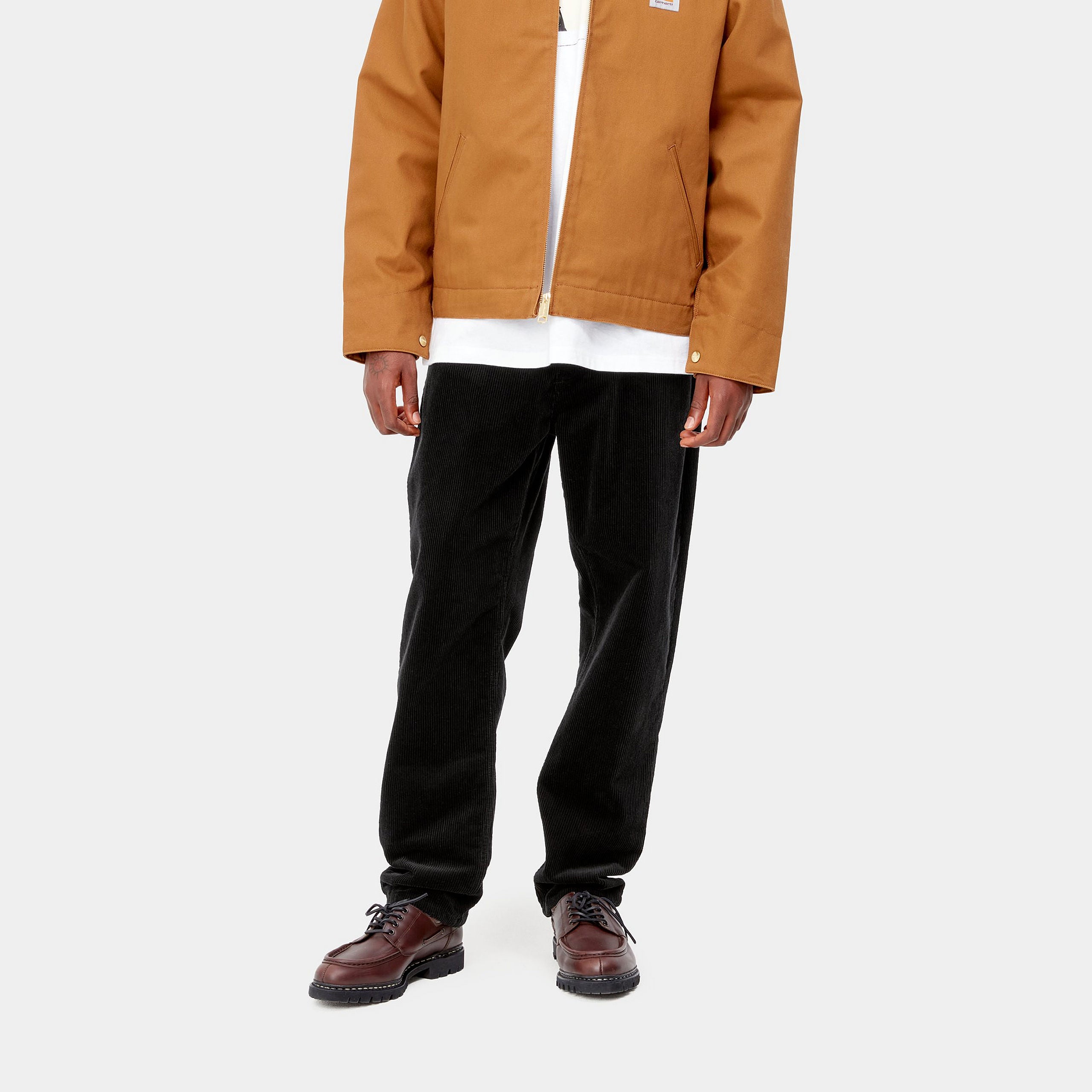“Carhartt WIP Newel Pant in Black, I027232_89_02, Carhartt Cordhose aus gewaschenem Baumwoll-Twill, mit entspannter Passform, fünf Taschen und dezentem Logo-Patch.“