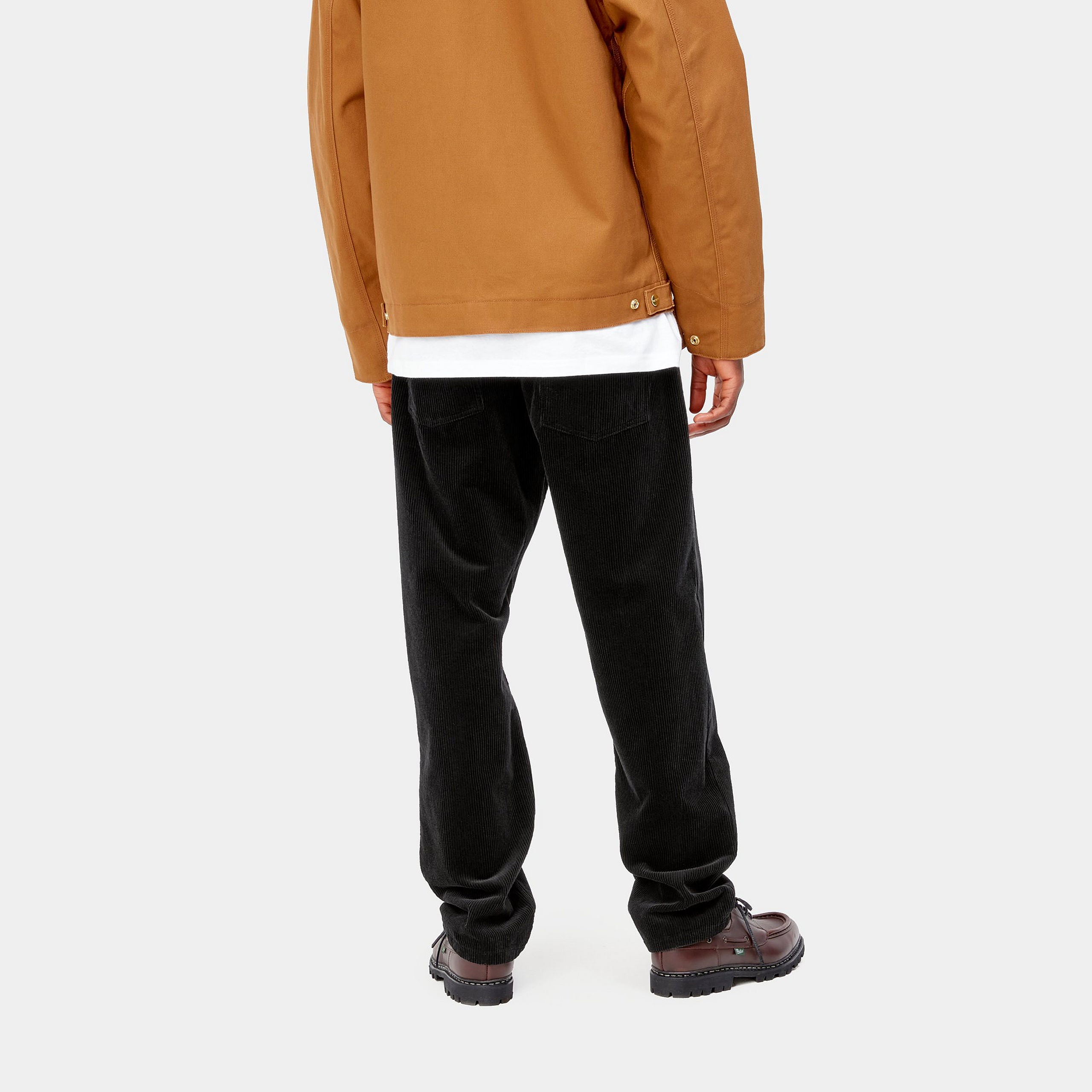 “Carhartt WIP Newel Pant in Black, I027232_89_02, Carhartt Cordhose aus gewaschenem Baumwoll-Twill, mit entspannter Passform, fünf Taschen und dezentem Logo-Patch.“