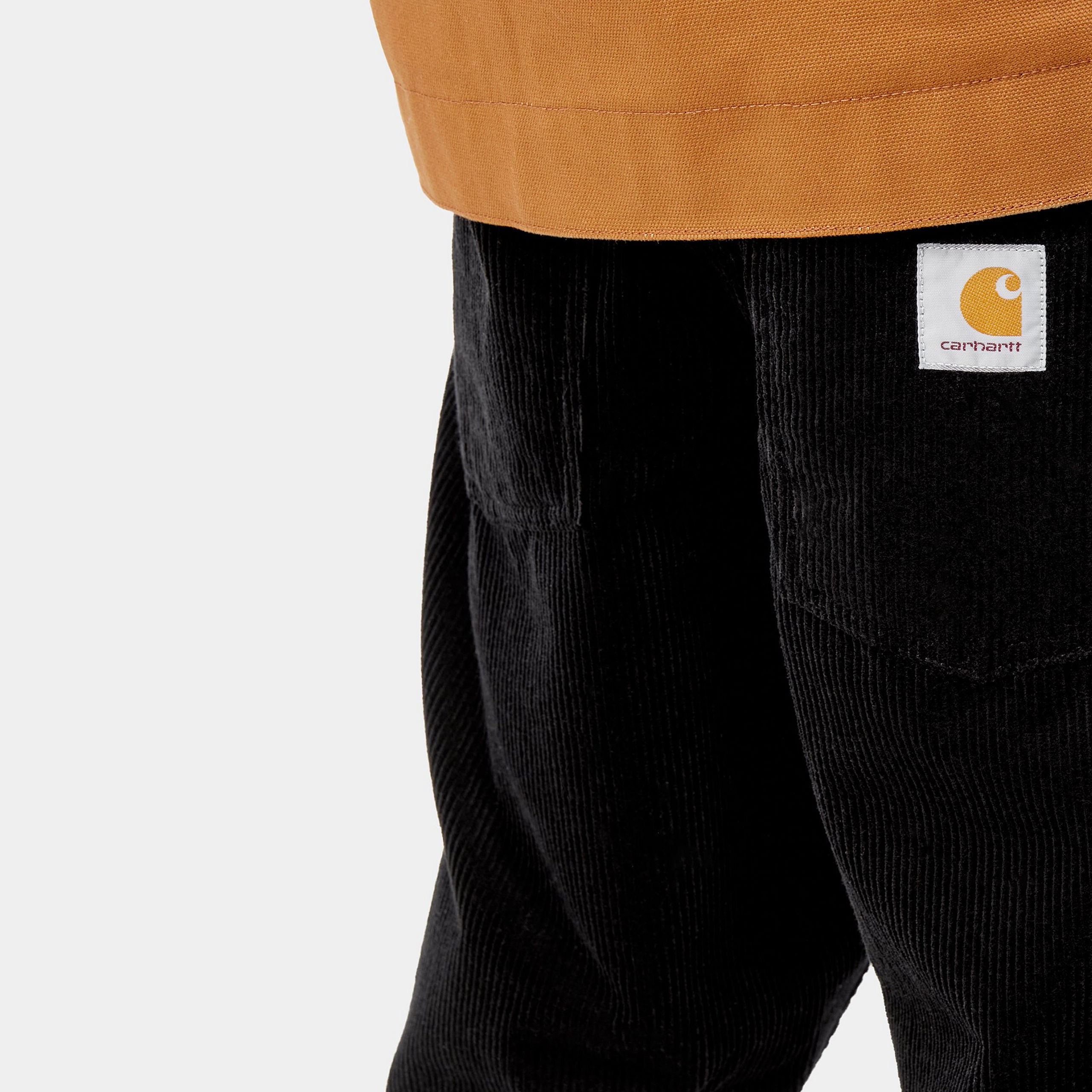 “Carhartt WIP Newel Pant in Black, I027232_89_02, Carhartt Cordhose aus gewaschenem Baumwoll-Twill, mit entspannter Passform, fünf Taschen und dezentem Logo-Patch.“