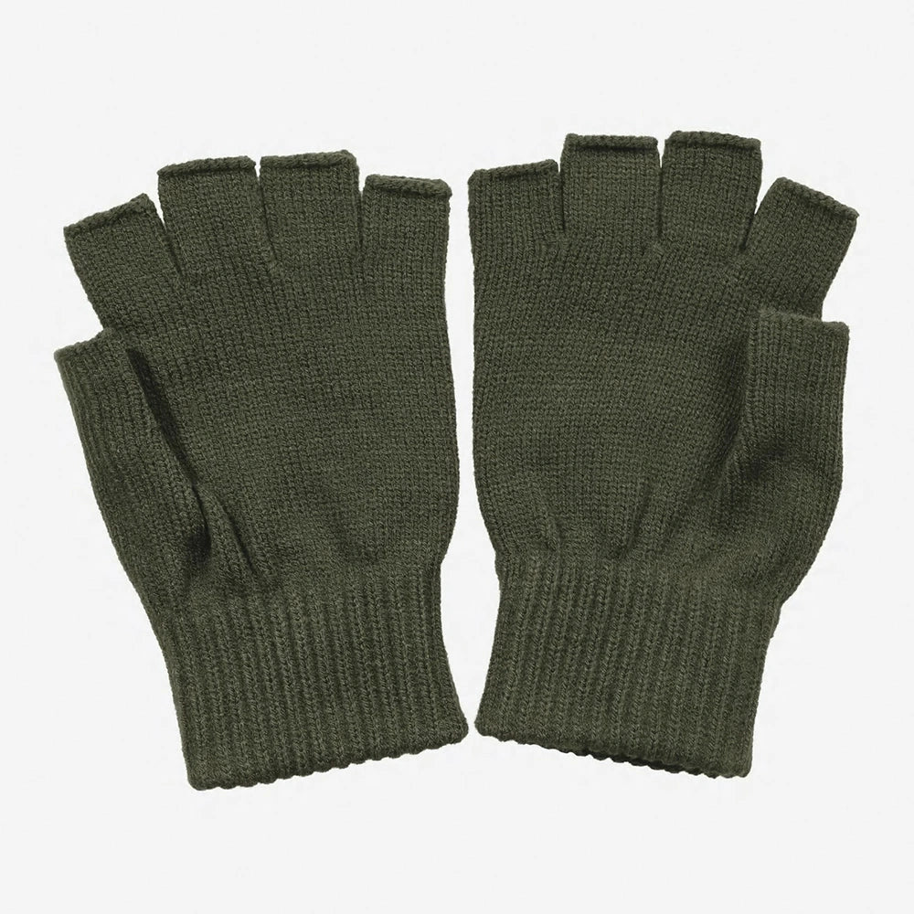 Carhartt WIP Mitten Gloves in leuchtendem Opuntia, aus warmem Acryl-Strick, mit dezentem Carhartt-Patch auf dem Handrücken der Faeustlinge.