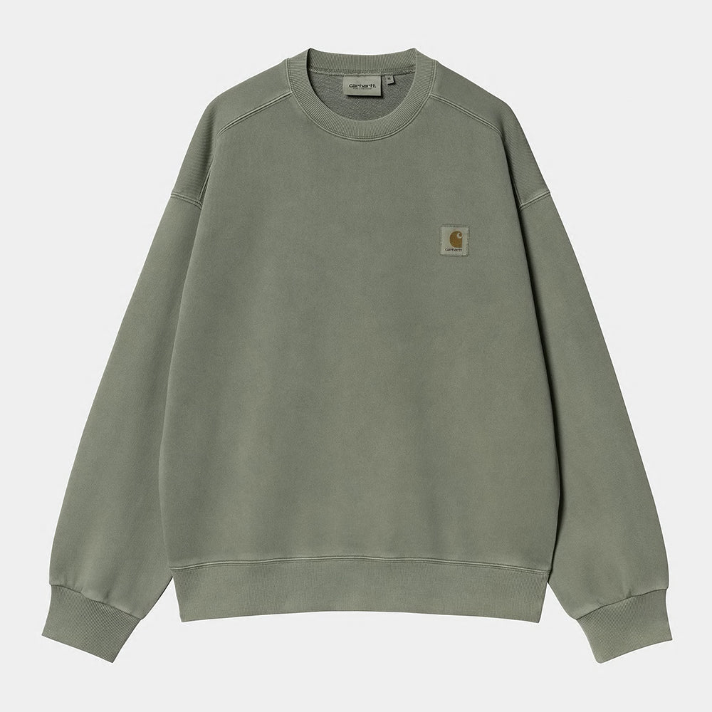 "Carhartt WIP Nelson Crewneck Park – Dunkelgrüner Heavyweight Pullover im Balloon Fit (garment dyed) bei Stickabush Berlin.“
