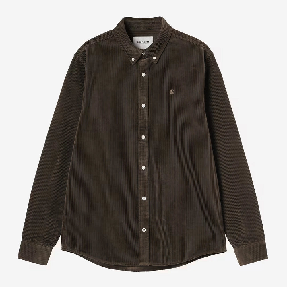 “Carhartt WIP L/S Madison Cord Shirt in Tobacco getragen im STICKABUSH Store Berlin Kreuzberg“