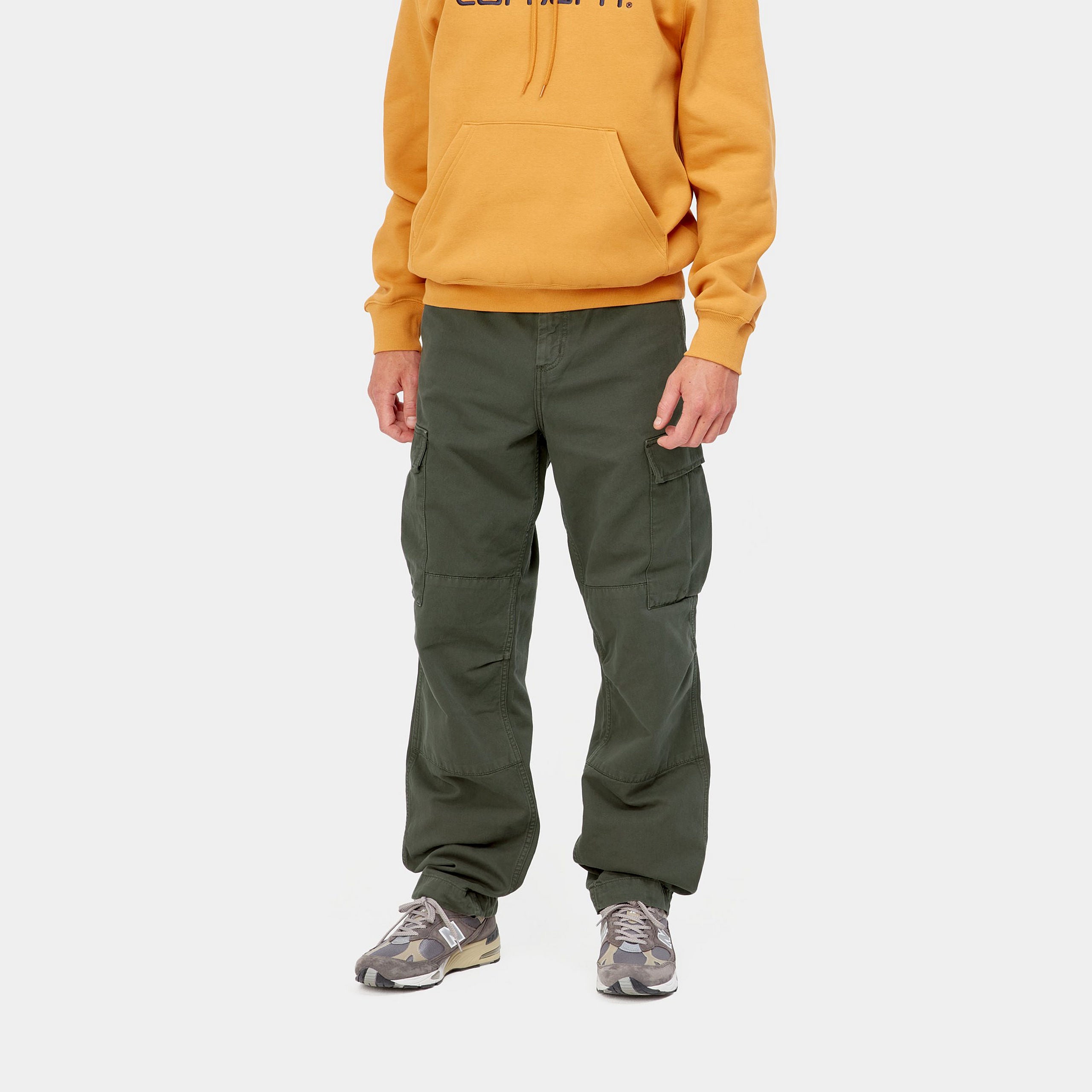 Carhartt WIP Regular Cargo Pant - Boxwood (garment dyed)