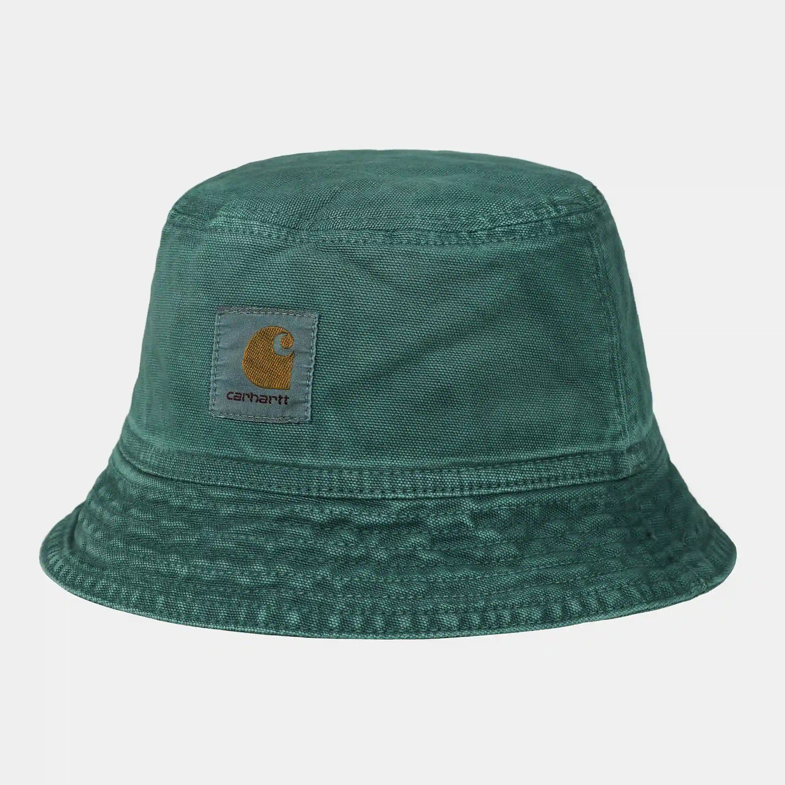 Carhartt WIP Bayfield Bucket Hat – Botanic (faded). Grüner Fischerhut aus Baumwoll-Twill, mit leicht verwaschener Optik und kleinem Carhartt WIP Square Label.