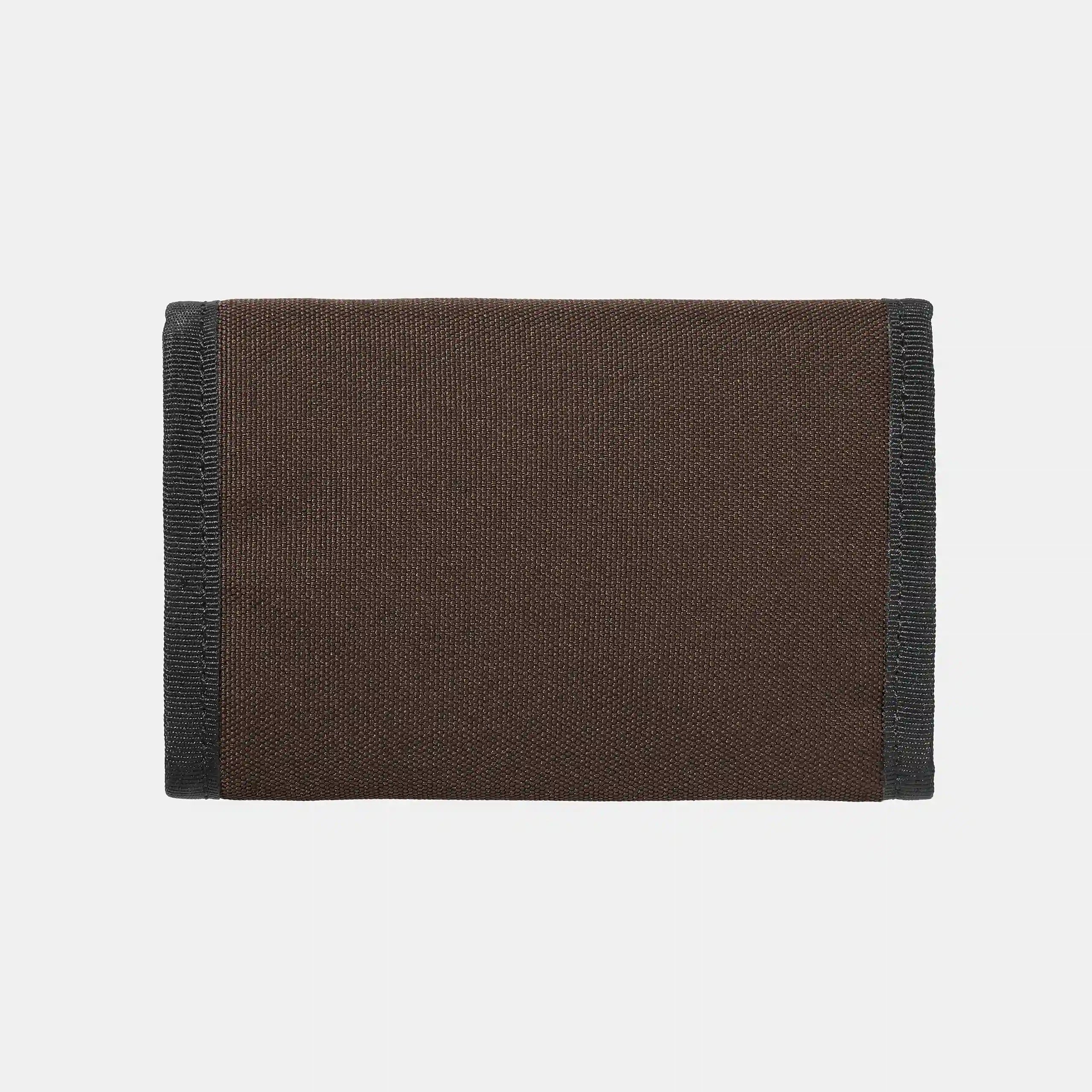 “Braunes Carhartt WIP Alec Wallet aus robustem Material mit mehreren Kartenfächern, Schein- und Münzfach, sowie Logo-Patch.“