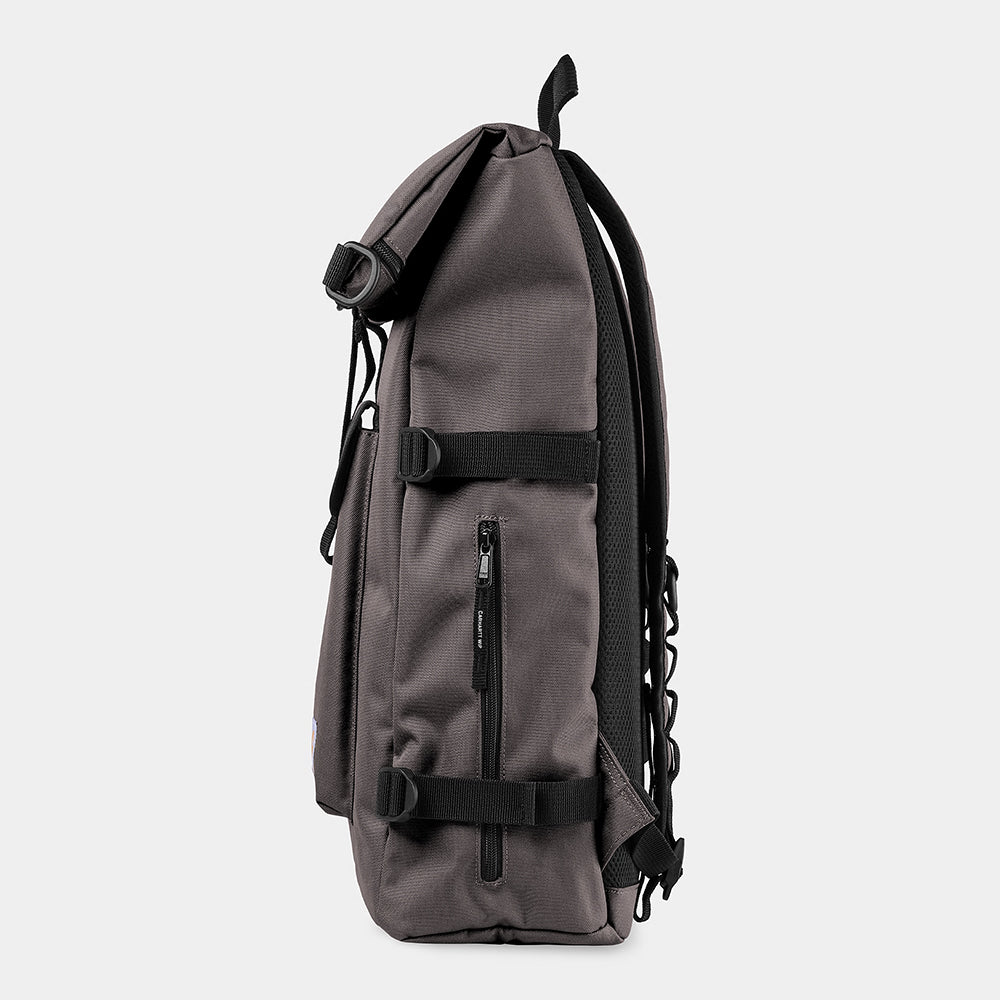 “Carhartt WIP Philis Backpack in Manta, I031575_2LQ_XX, aus strapazierfähigem Polyester, mit Rolltop-Verschluss, Fronttaschen und verstellbaren Schulterriemen.“