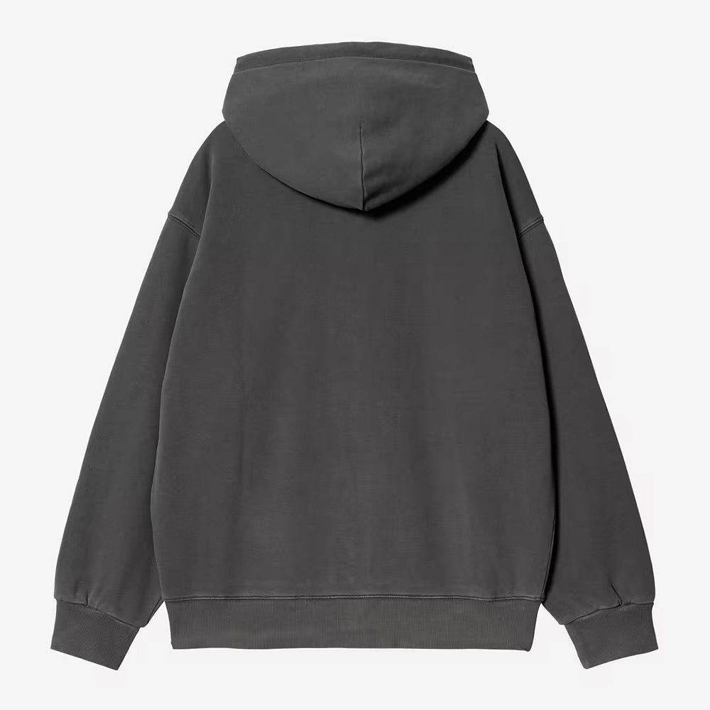 “Rückansicht der Carhartt WIP Nelson Jacket in Black mit markantem Balloon Fit und Garment-Dyed-Waschung bei Stickabush Berlin.“