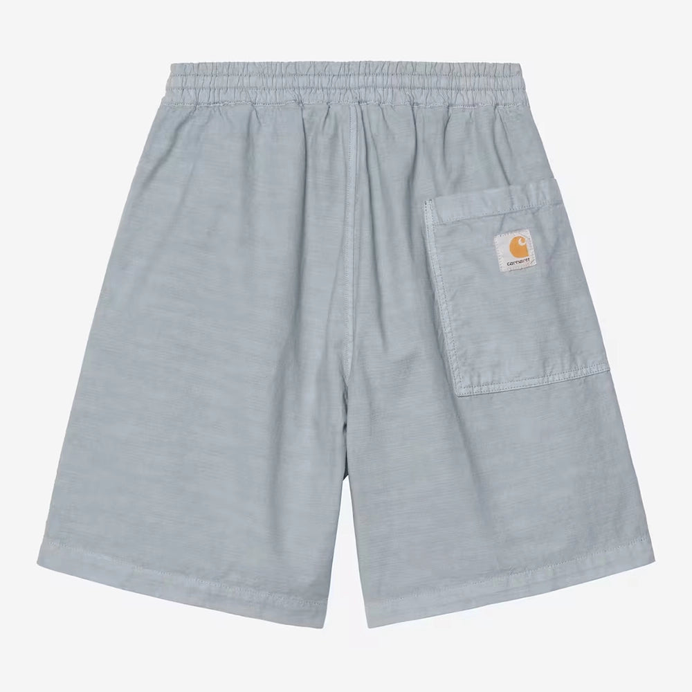 "Carhartt WIP Rainer Short Hellblau Mirror – Leichte Sommerhose aus Baumwolle mit elastischem Bund und Carhartt-Label bei Stickabush Berlin.“