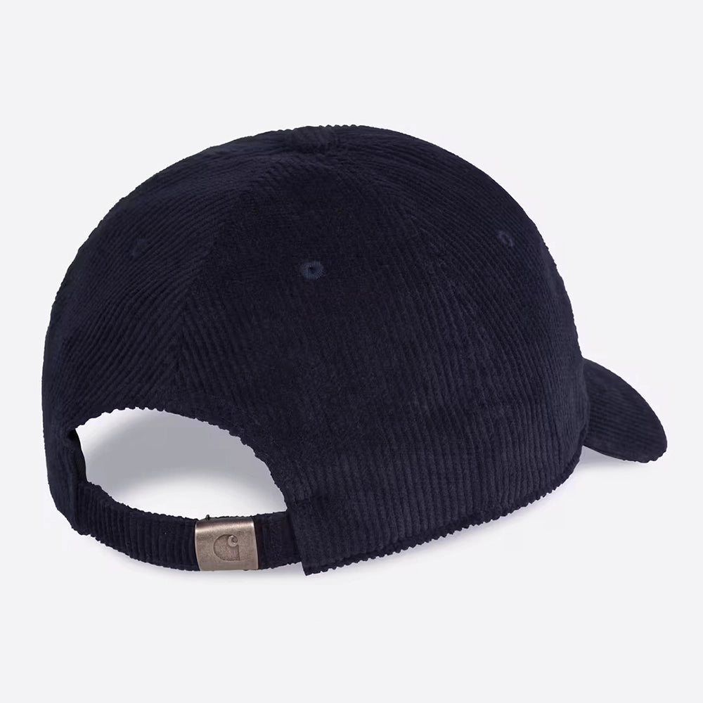 Carhartt WIP Harlem Cap aus dunkelblauem Kordsamt (Dark Navy) mit weißem Logo-Patch und verstellbarem Riemen.