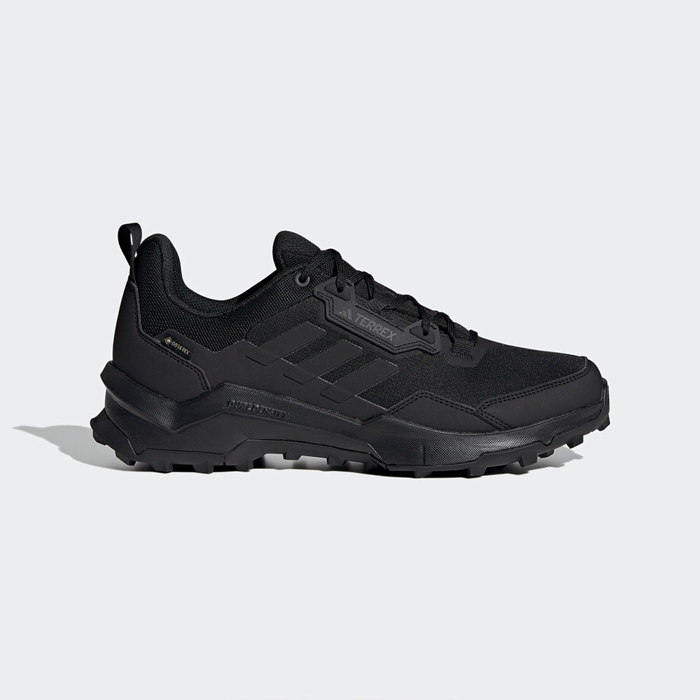 "Adidas Terrex AX4 Gore-Tex Black IE2570: Wasserdichter Outdoor-Schuh mit robuster Sohle für optimalen Grip und Komfort."