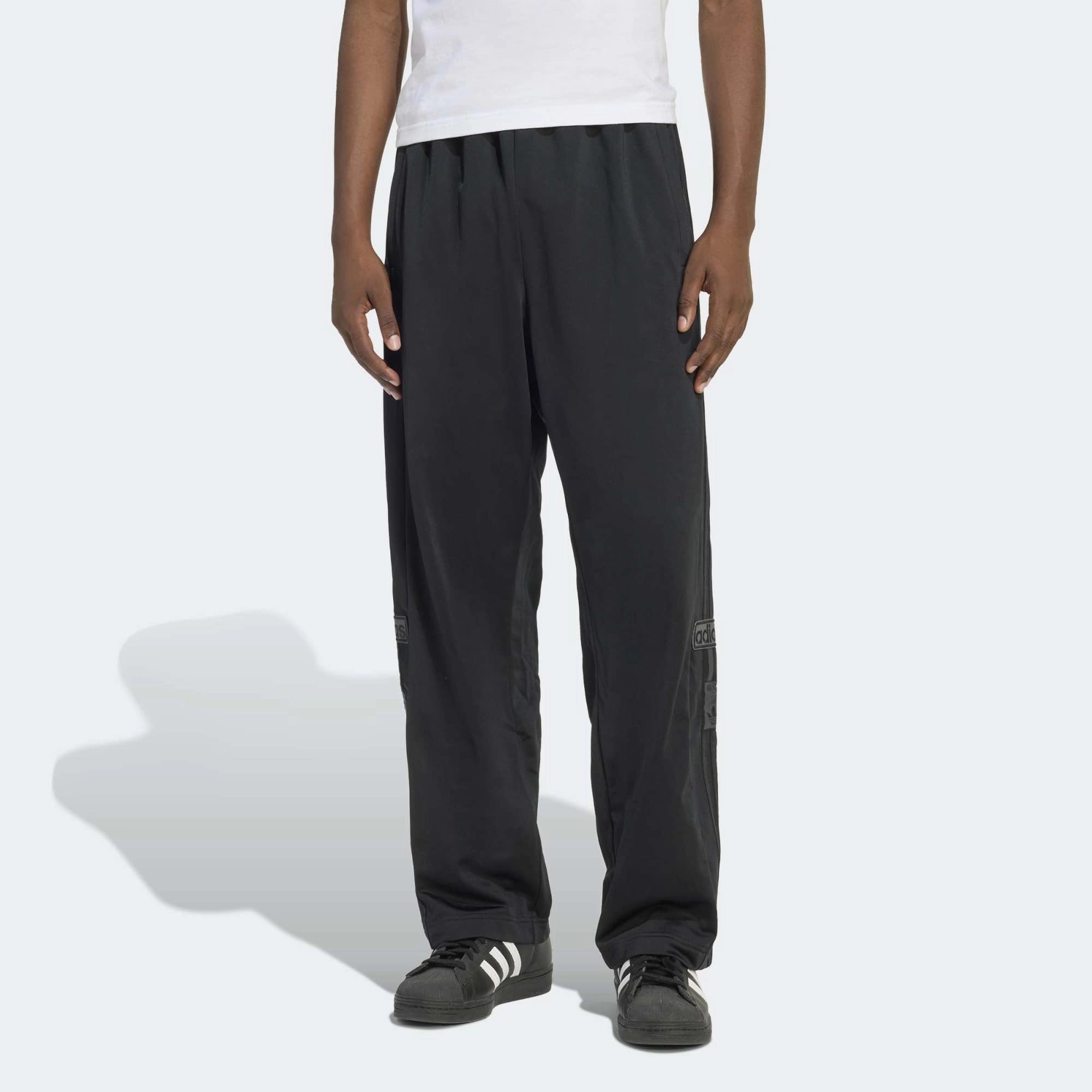 "adidas Originals Adibreak Track Pants Herren All Black, weites Bein mit Druckknopfleiste, tonale 3-Streifen bei Stickabush.“