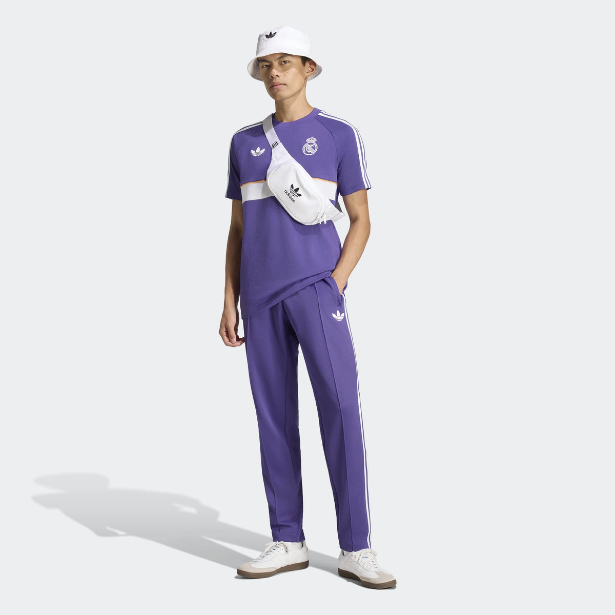 adidas Originals Real Madrid Originals Track Pants in Purple – Frontansicht Outfit am Model im STICKABUSH Online-Shop