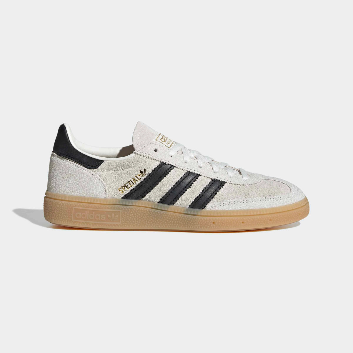 adidas Originals Handball Spezial Sneaker in Cloud White / Core Black – Seitenansicht im STICKABUSH Online-Shop