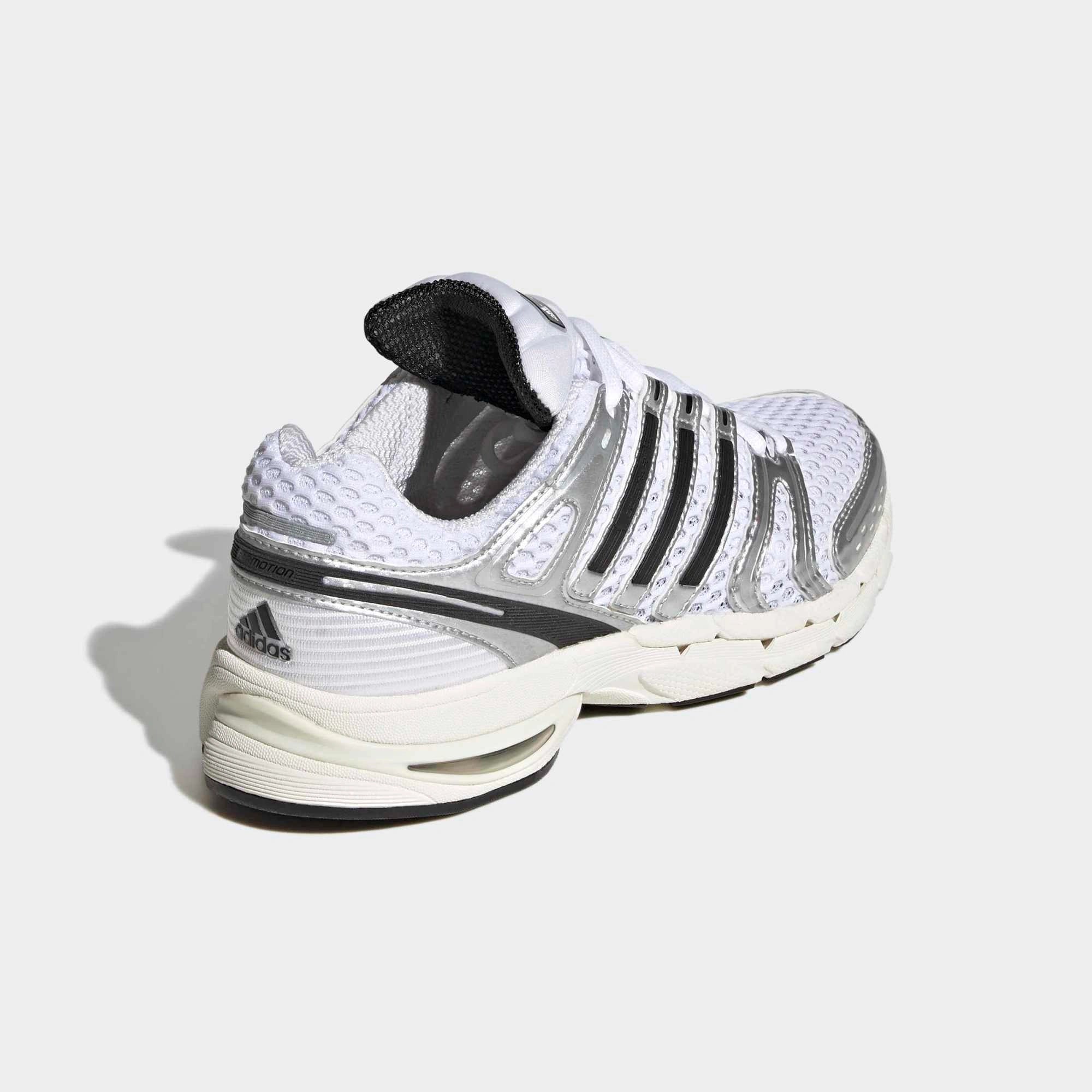 “adidas Originals Adistar Control 5 Damen Sneaker Weiß Schwarz KJ8781 – tech-orientierter Retro-Runner bei Stickabush Berlin.“