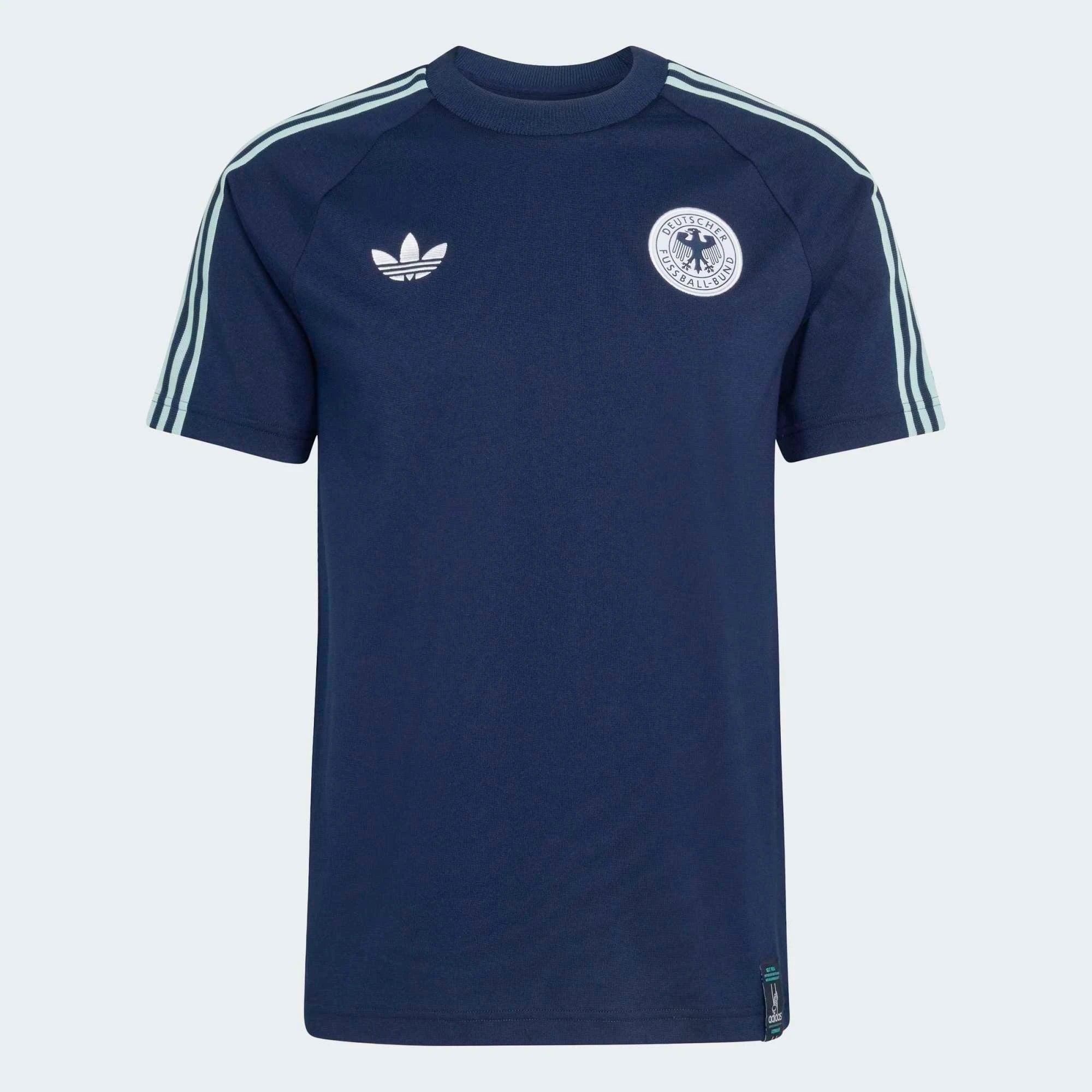 "adidas Originals Deutschland DFB OG T-Shirt Collegiate Navy mit gewebtem DFB-Logo und weißen 3-Streifen bei Stickabush Berlin."