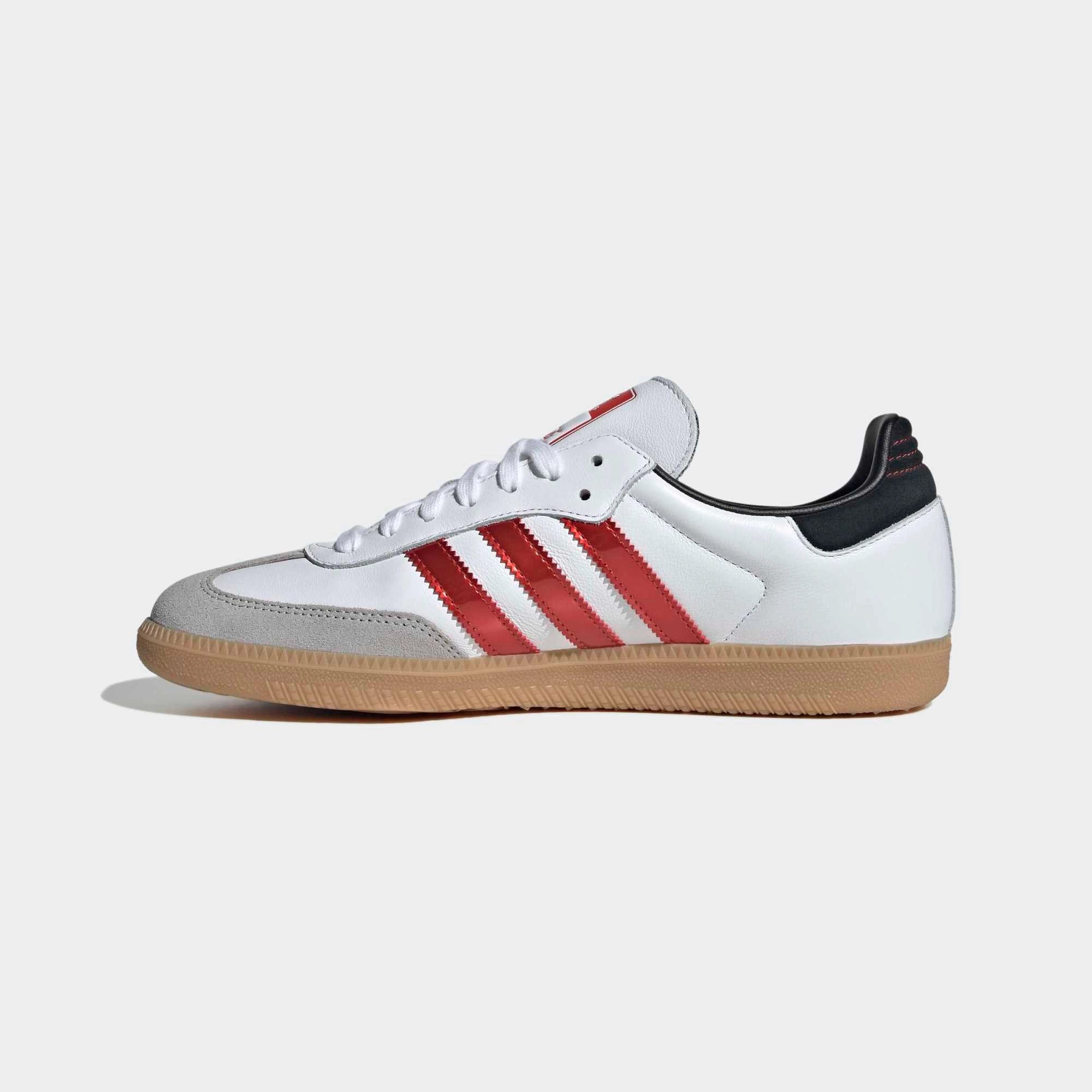 „adidas Originals Samba OG x Coca-Cola Sneaker (KH6879) in Cloud White und Gum-Sohle bei Stickabush Berlin.“