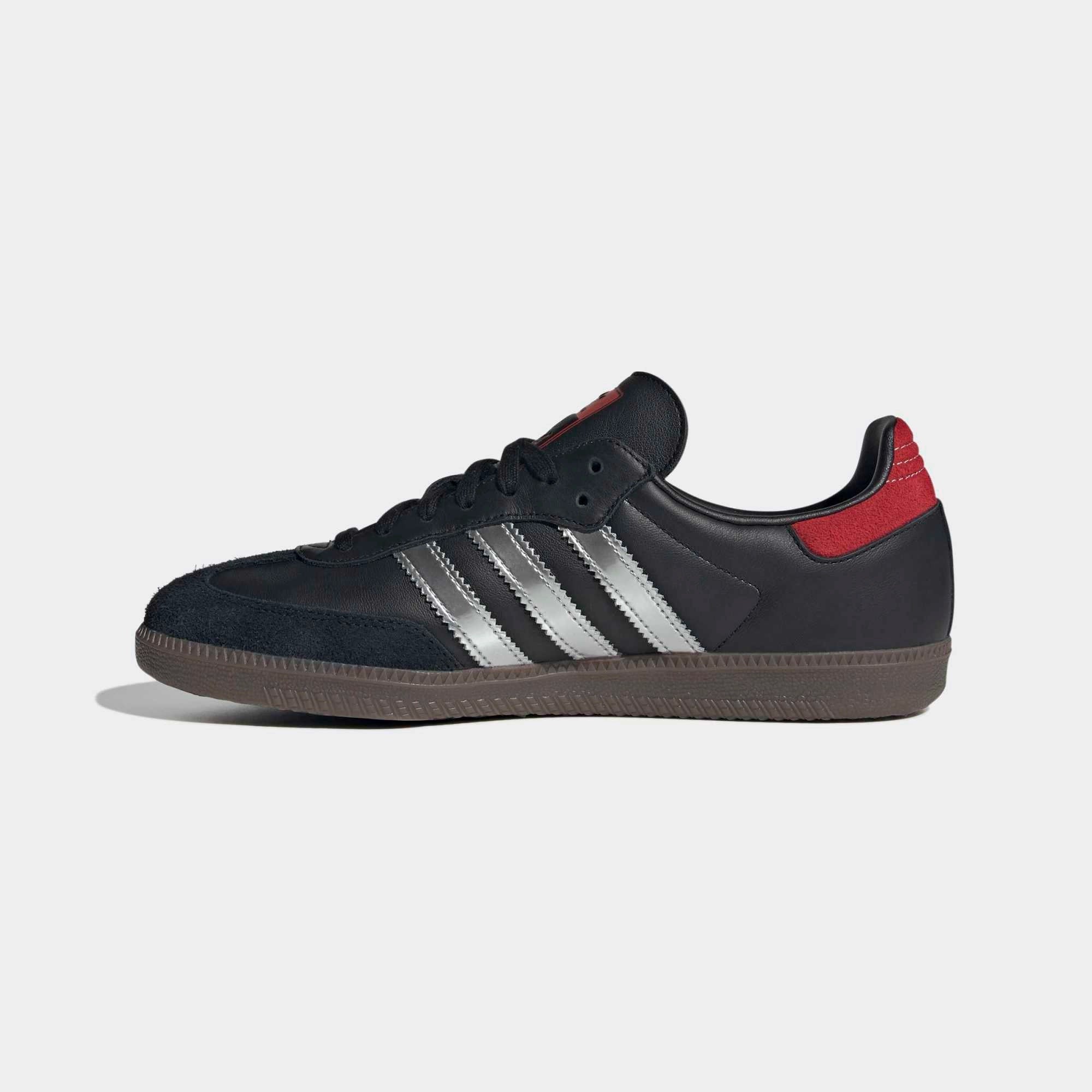 „adidas Originals Samba OG x Coca-Cola Sneaker (KH6880) in Core Black und Gum-Sohle bei Stickabush Berlin.“