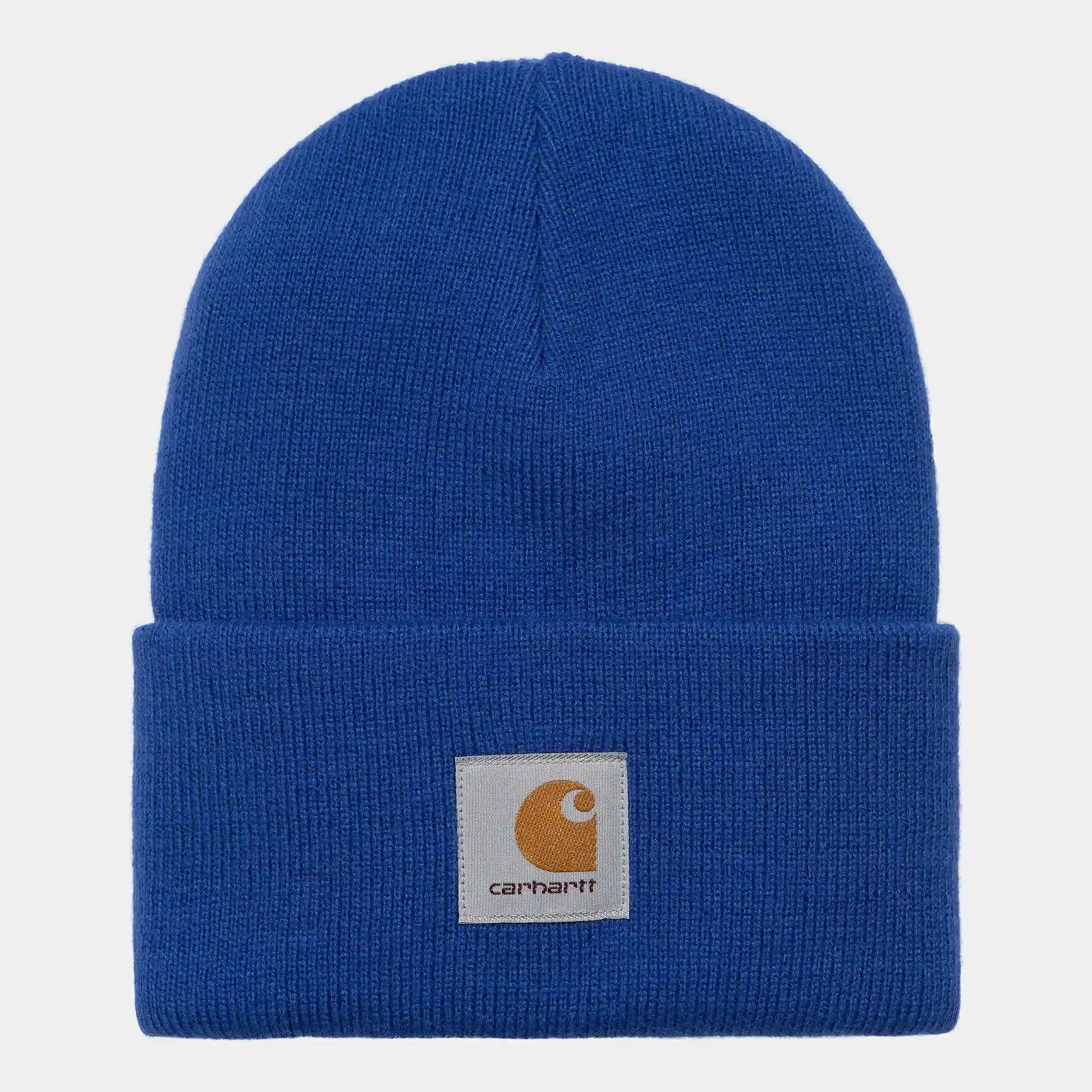 “Helles Blau ("Lazurite") Carhartt WIP Acrylic Watch Hat. Klassische, gerippte Strickmütze aus Acryl, mit flexiblem Umschlag und kleinem, gewebtem Carhartt Square Label.“