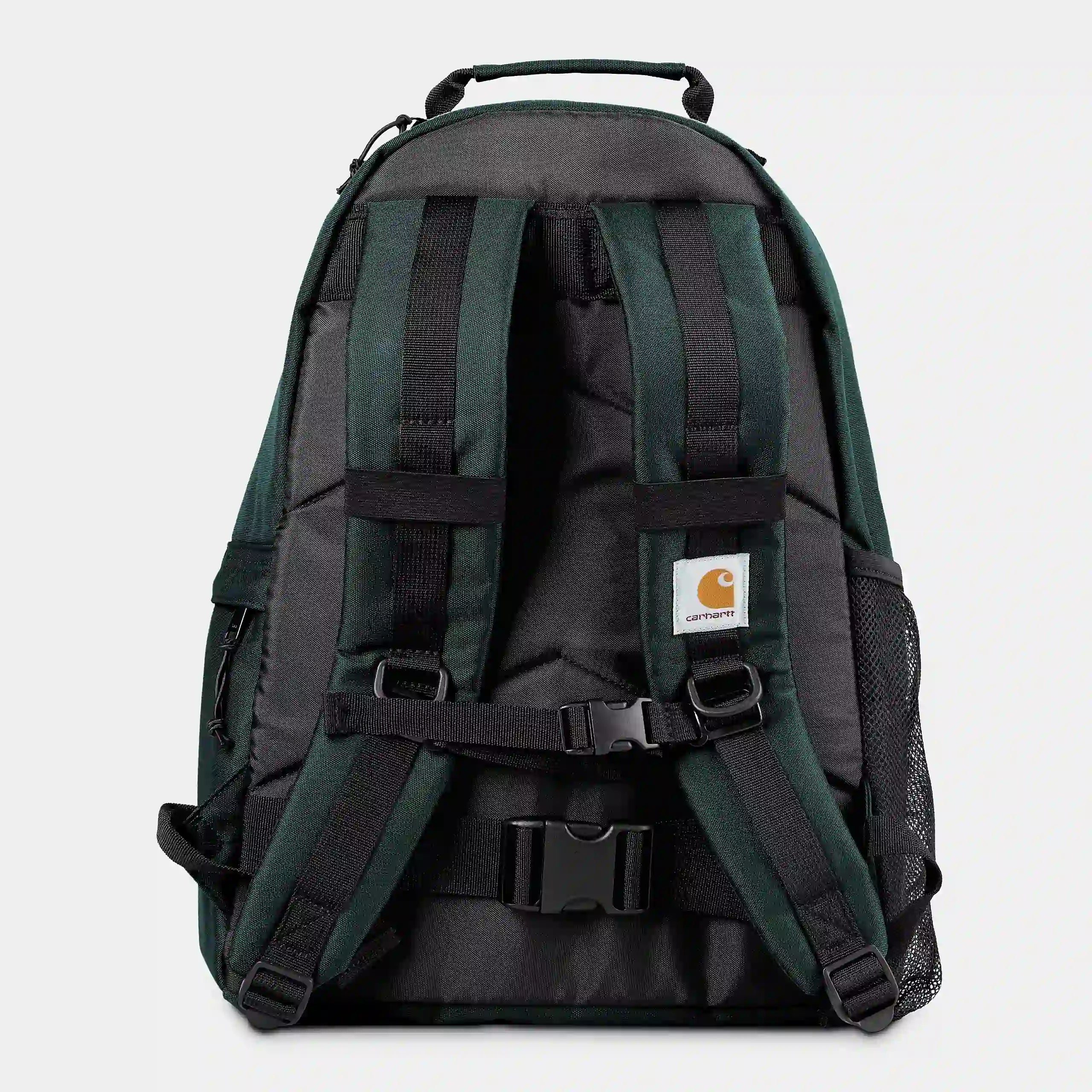 “Petrolgrüner („Deep Lagoon) Carhartt WIP Kickflip Backpack. Robuster Rucksack aus wasserabweisendem Polyester-Duck-Canvas. Großes Hauptfach, Skateboard-Riemen vorne, Netztaschen und gewebtes Logo-Etikett.“