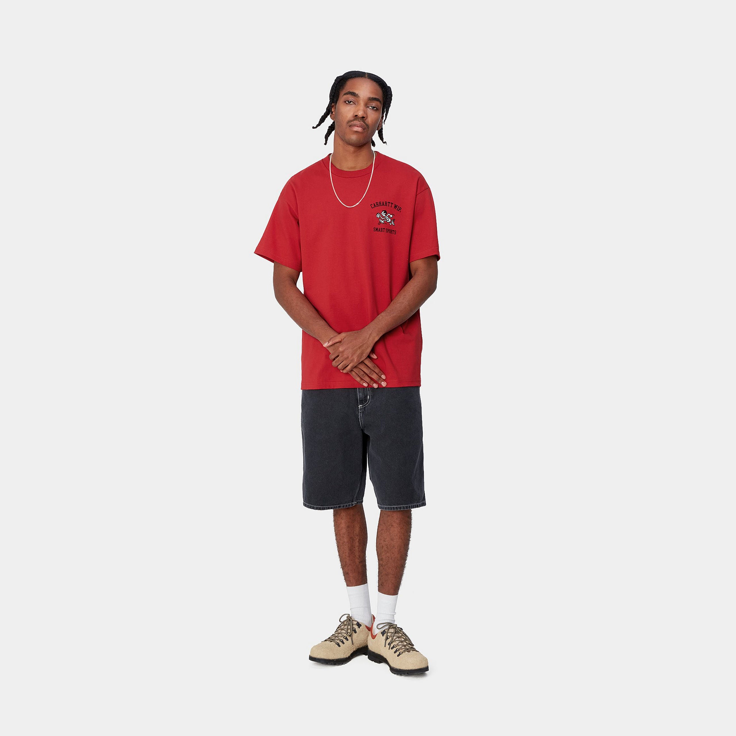 "Carhartt WIP S/S Smart Sports T-Shirt, Samba/Red, Baumwolljersey, kurzärmeliges Sportshirt in Rot mit dezentem Logo."