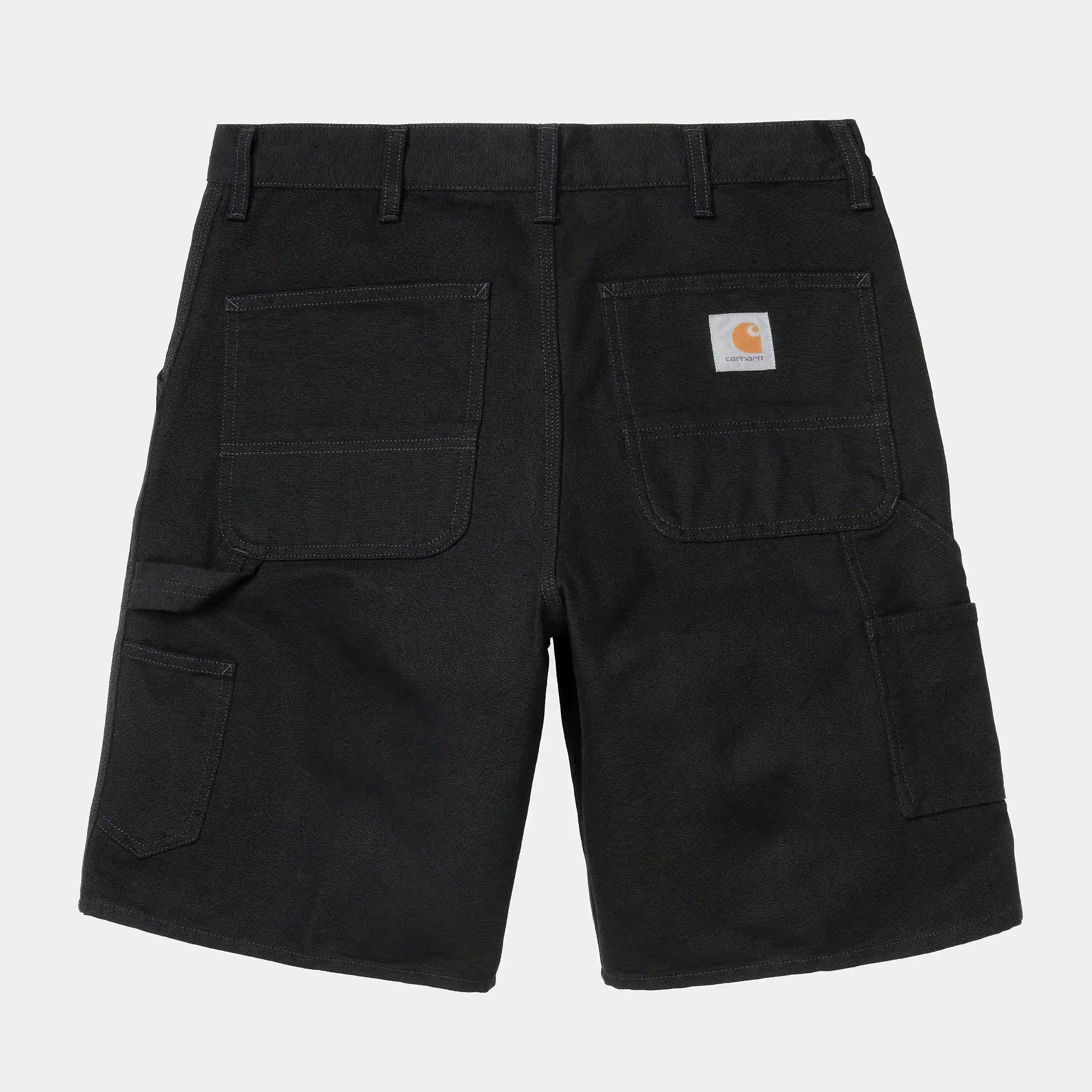 “Schwarze (rinsed) Carhartt WIP Single Knee Short. Robuste Baumwoll-Twill-Shorts mit lockerer Passform, Werkzeugtaschen, Hammerschlaufe und gewebtem Carhartt WIP Square Label.“
