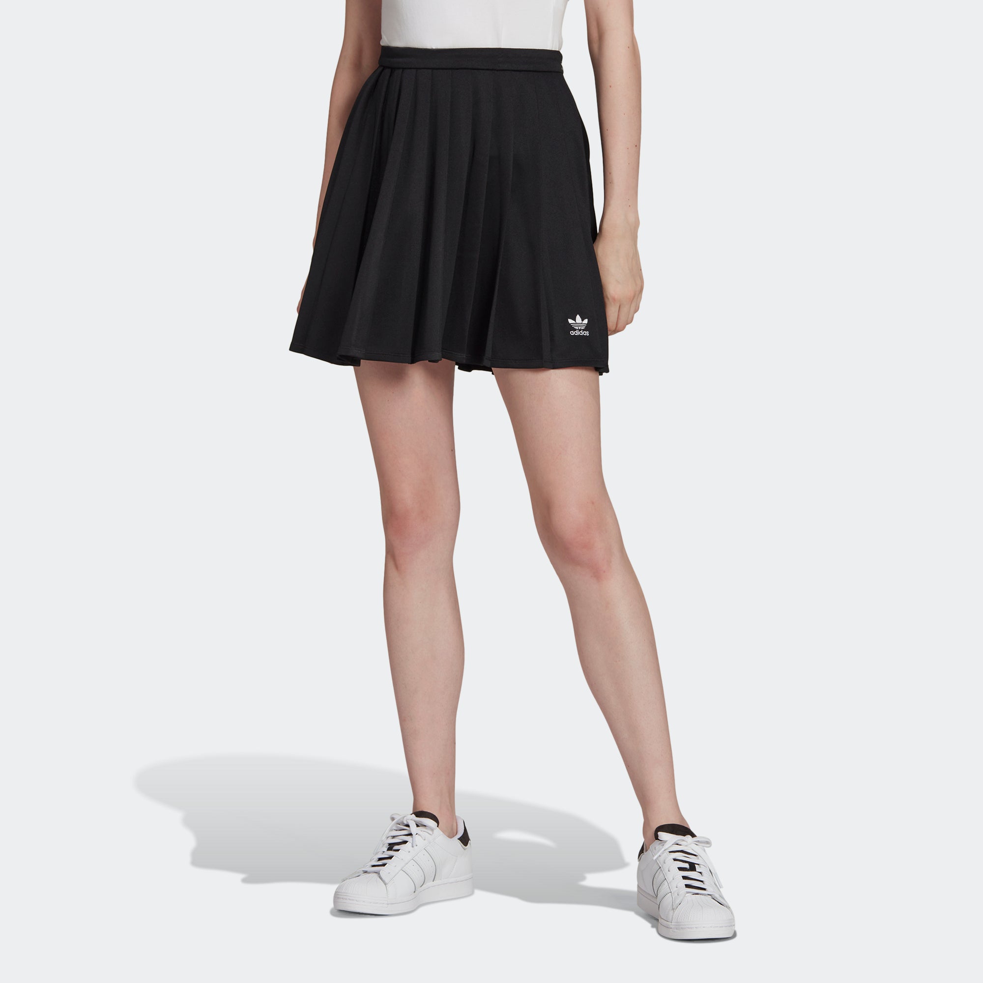 Damen Street & Sportswear bei STAB Berlin 