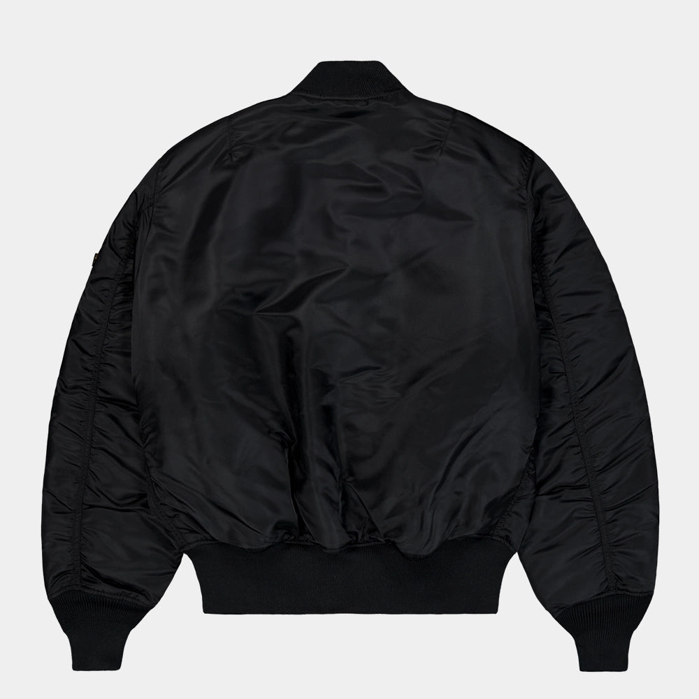 Alpha Industries MA-1 Heritage Bomberjacke in All Black mit silbernem Reißverschluss – Rueckansicht im STICKABUSH Online-Shop