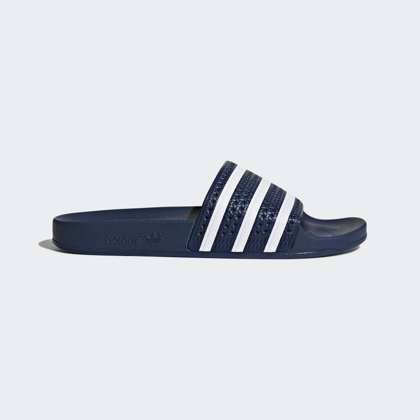 adidas adilette blue white  sneaker kaufen  schuhe kaufen  stab retro sneaker  air force one damen  retro sneaker damen  snkraddicted  streetwear marken  schuhe 80er jahre  sneakerjagers  adidas limited edition  80er schuhe  retro sneaker  seltene sneaker  adidas sonderedition  alpha industries  bomberjacke
