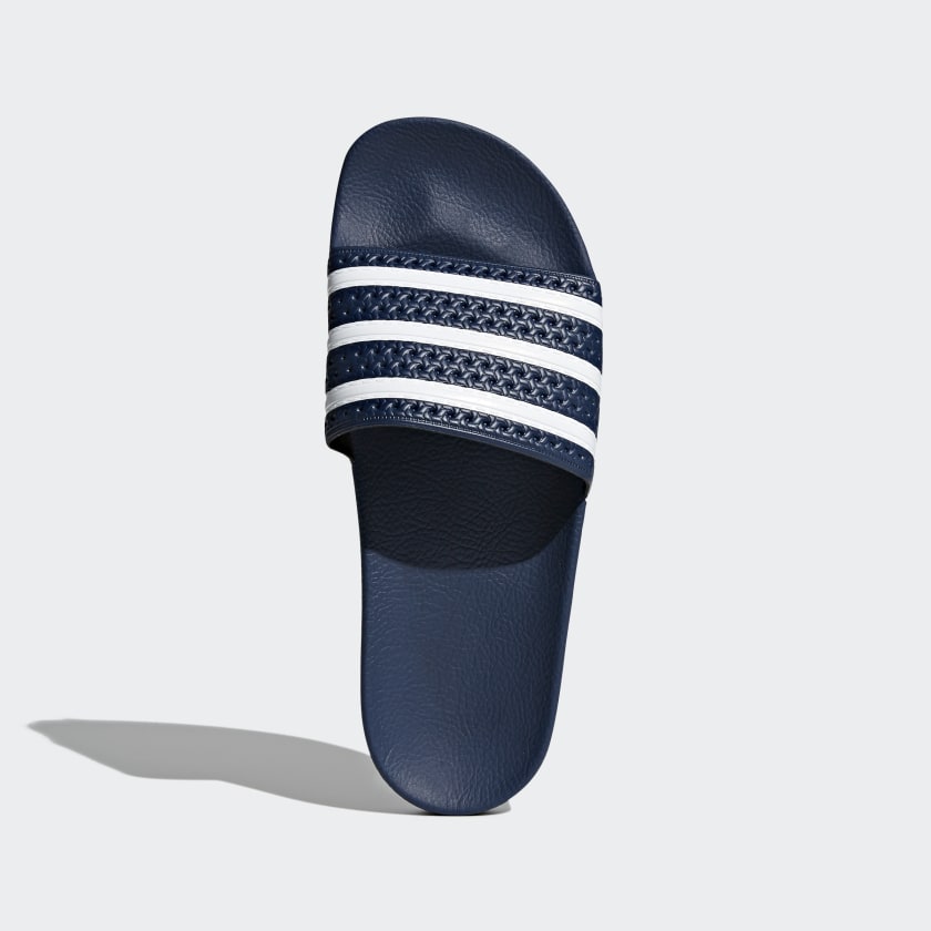 adidas adilette blue white  sneaker kaufen  schuhe kaufen  stab retro sneaker  air force one damen  retro sneaker damen  snkraddicted  streetwear marken  schuhe 80er jahre  sneakerjagers  adidas limited edition  80er schuhe  retro sneaker  seltene sneaker  adidas sonderedition  alpha industries  bomberjacke
