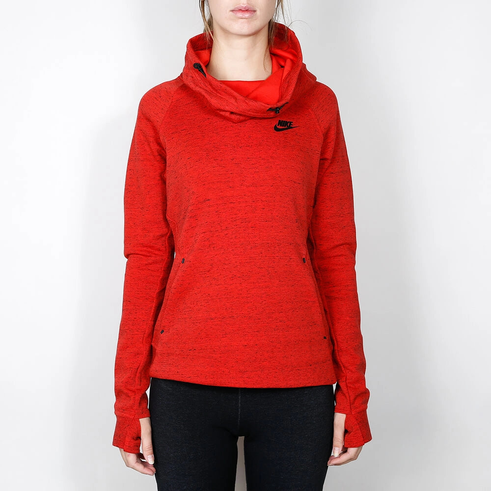 “Nike Sportswear Tech Fleece Hoodie in leuchtendem Rot. Warmer, leichter Kapuzenpullover aus Tech-Fleece, mit Reißverschluss und Logo auf der Brust.“
