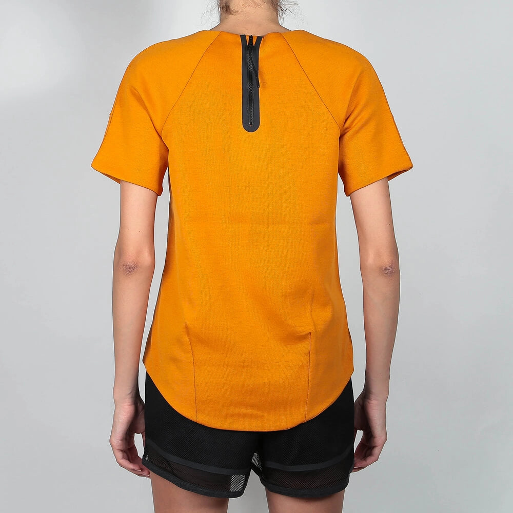 Nike Sportswear WMNS Tech Fleece T-Shirt Damen in leuchtendem Orange, aus atmungsaktivem Tech-Fleece, lockerer Schnitt, Nike-Branding