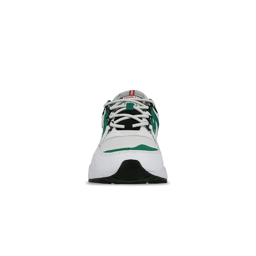 “Karhu Fusion 2.0 OG Sneaker in White Ultramarine Green aus Wildleder und Mesh mit Hiking-Schnürsystem und Fulcrum-Sohle F804034 bei Stickabush Berlin.“