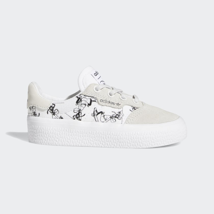Adidas Kinderschuhe 3MC X Disney Sport Goofy White  stab retro sneaker  air force one damen  retro sneaker damen  snkraddicted  streetwear marken  schuhe 80er jahre  sneakerjagers  adidas limited edition  80er schuhe  retro sneaker  seltene sneaker  adidas sonderedition 