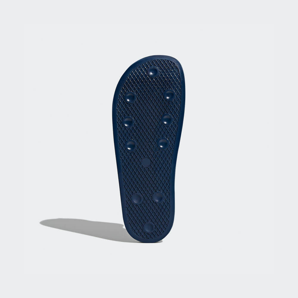 adidas adilette adiblue white  sneaker kaufen  schuhe kaufen  stab retro sneaker  air force one damen  retro sneaker damen  snkraddicted  streetwear marken  schuhe 80er jahre  sneakerjagers  adidas limited edition  80er schuhe  retro sneaker  seltene sneaker  adidas sonderedition  alpha industries  bomberjacke