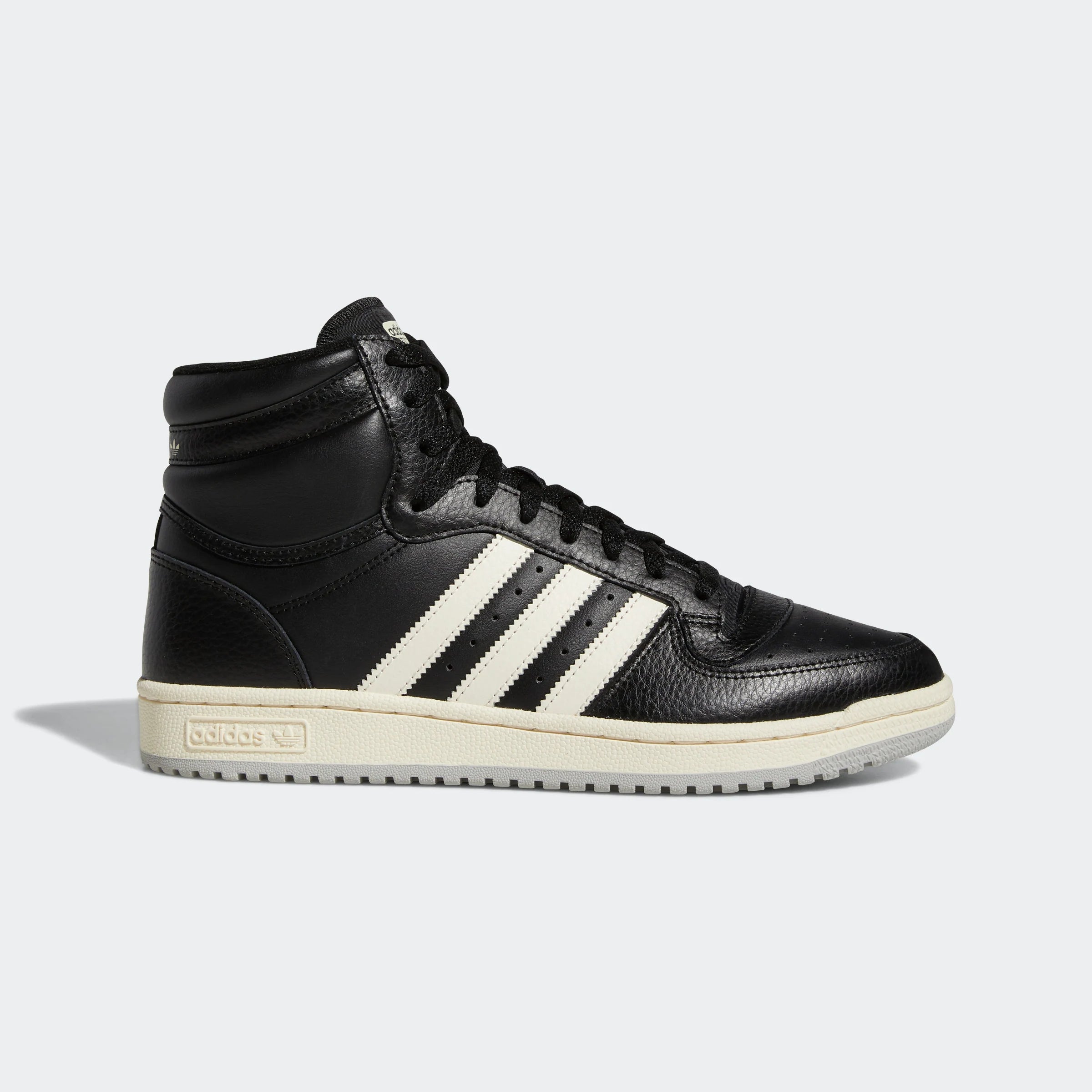 Adidas Top Ten RB – Core Black / Cream White. Schwarzer High-Top-Sneaker aus Glattleder, mit cremeweißen Akzenten, perforierter Zehenbox und klassischer Gummisohle.