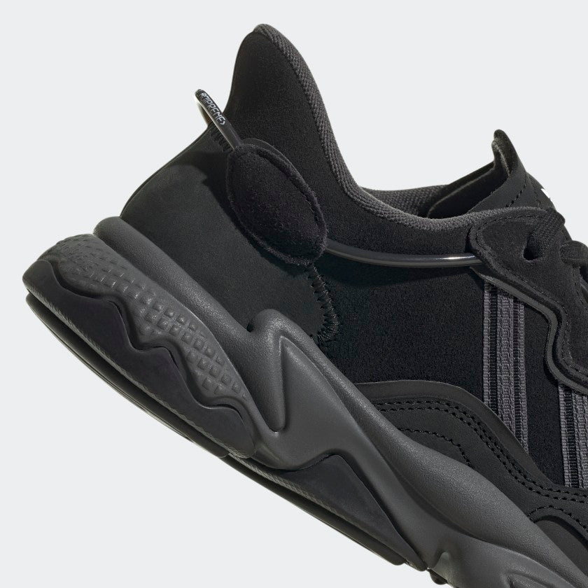 adidas schuhe ozweego core black  schuhe kaufen  sneaker damen  sneaker kaufen  adidas retro  adidas ozweego  adidas samba  adidas samba damen  adidas spezial  adidas schuhe  adidas handball spezial  adidas retro sneaker  berlin streetwear store  streetwear marken  street wear  sneaker online shop  sneaker shop  sneaker store  sneaker store berlin  stab berlin  adidas campus  adidas capus00s  adidas superstar  samba adidas  adidas sneaker  adidas gazelle  stab berlin