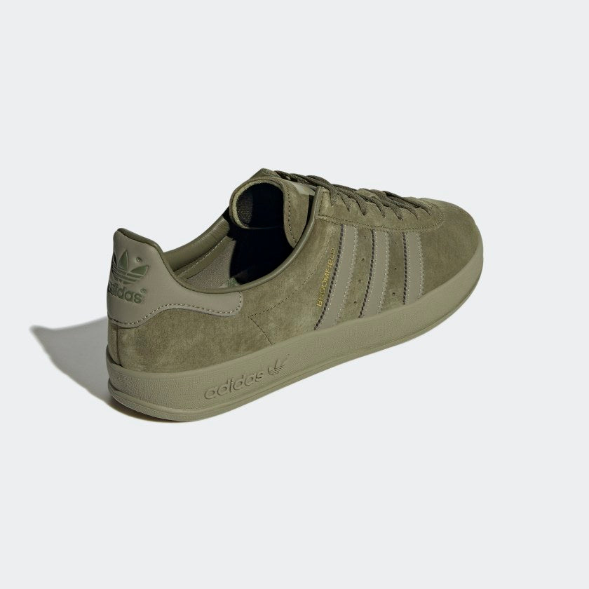 adidas schuhe broomfield focus olive  adidas schuhe kaufen  sneaker online shop  sneaker shop  retro sneaker  adidas retro sneaker   adidas terrex  adidas campus  adidas samba  adidas gazelle  adidas  campus 00s  streetwear marken  adidas limited edition  adidas sonderedition  adidas terrex ax4  adidas terrex  stabmixer  stabkerzen  stabile seitenlage  carhartt active jacket  alpha industries  bomberjacke  bomberjacke damen  bomberjacke herren  adidas schuhe  adidas yeezy  karhu sneaker