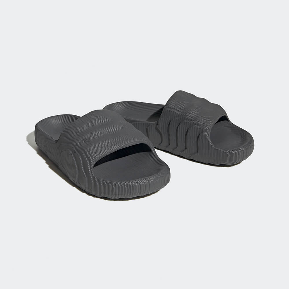 adidas adilette 22 grey  sneaker kaufen  schuhe kaufen  stab retro sneaker  air force one damen  retro sneaker damen  snkraddicted  streetwear marken  schuhe 80er jahre  sneakerjagers  adidas limited edition  80er schuhe  retro sneaker  seltene sneaker  adidas sonderedition  alpha industries  bomberjacke  stab sneaker  stab streetwear  adidas schuhe  stan lee  adiletten damen  umhaengetsche herren  adiletten herren  adidas sneaker damen  carhartt jacke  stabmixer test  stabkerzen  stabile seitenlage  stabi
