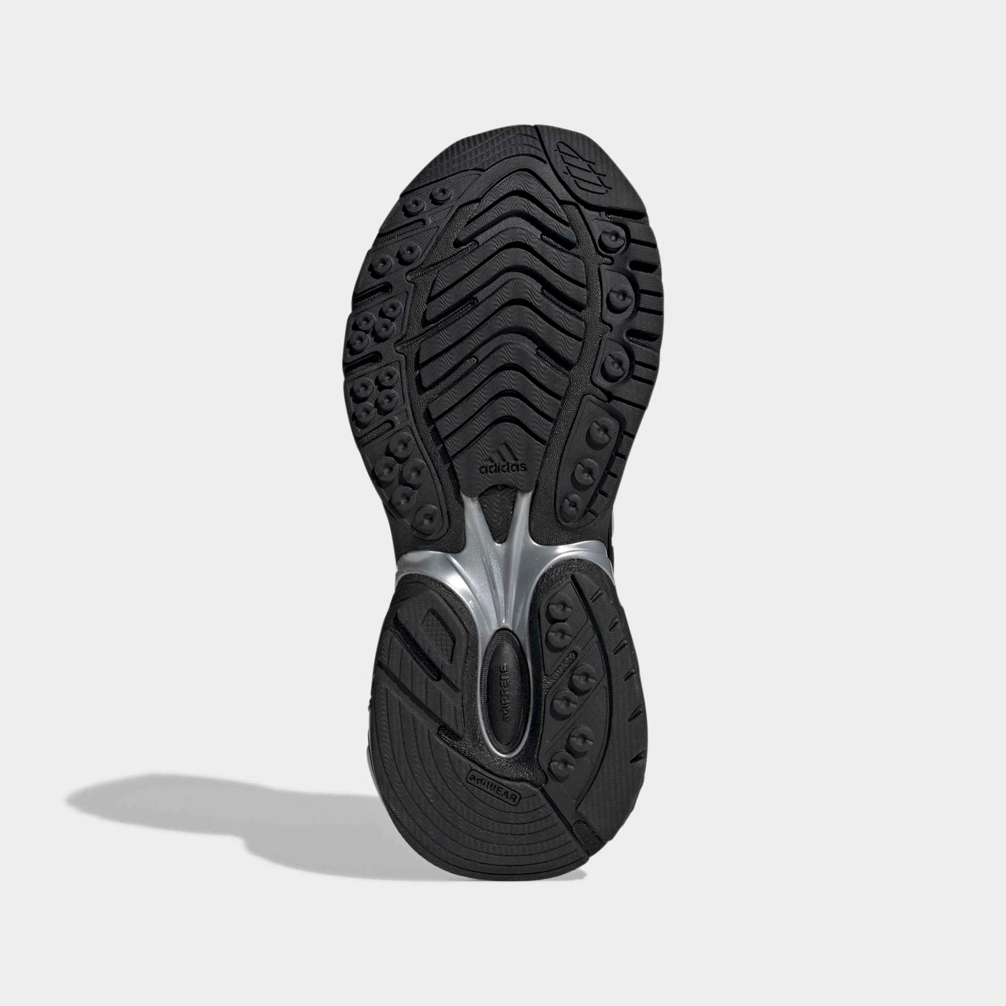 Adidas Adistar XLG 2.0 Sneaker in Core Black/Silver Metallic – Seitenansicht des Performance-Laufschuhs mit markanter XLG-Sohle und atmungsaktivem Mesh bei Stickabush Berlin.