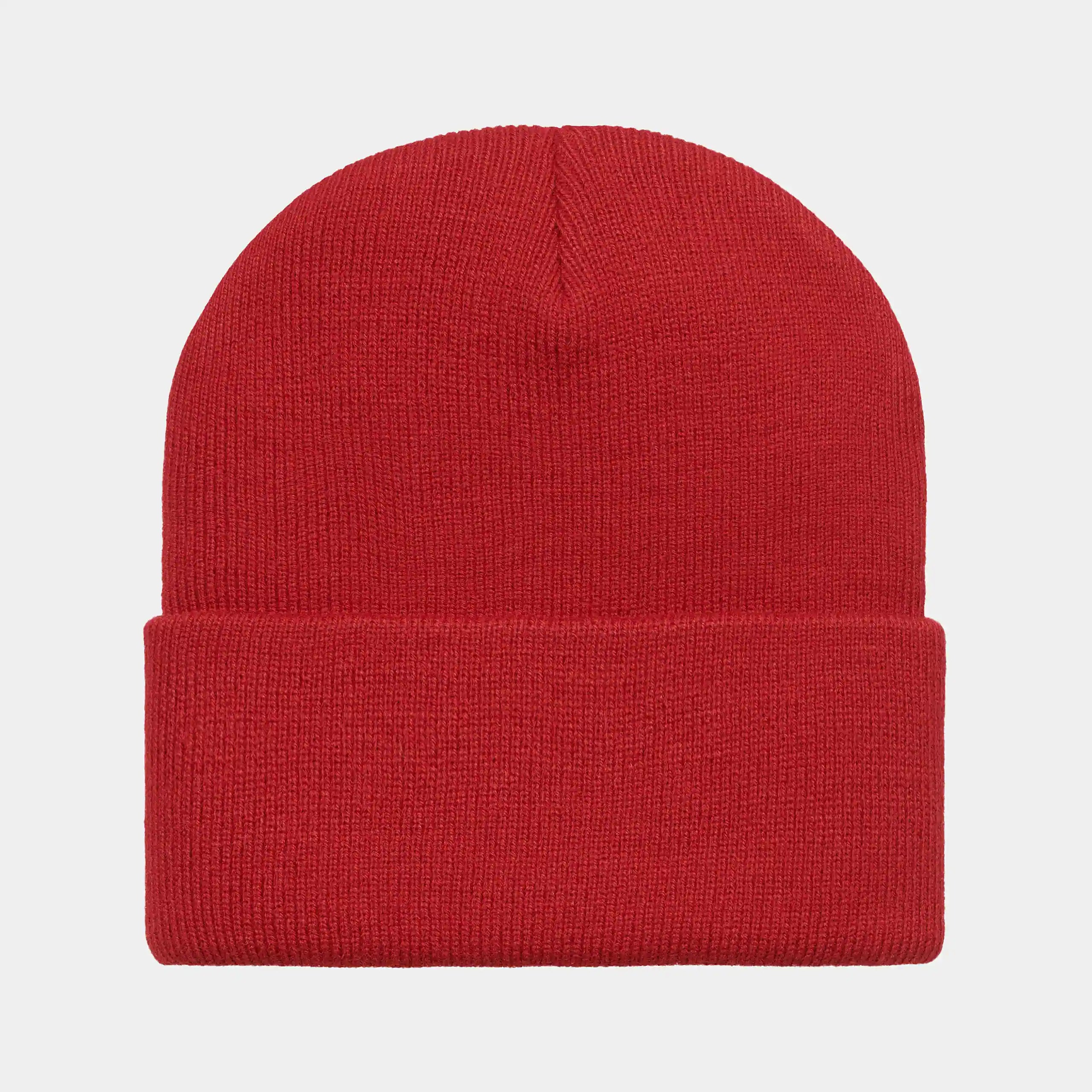 Rote Carhartt WIP Short Watch Hat aus geripptem Acrylstrick mit umgeschlagenem Rand und quadratischem Logo-Patch.
