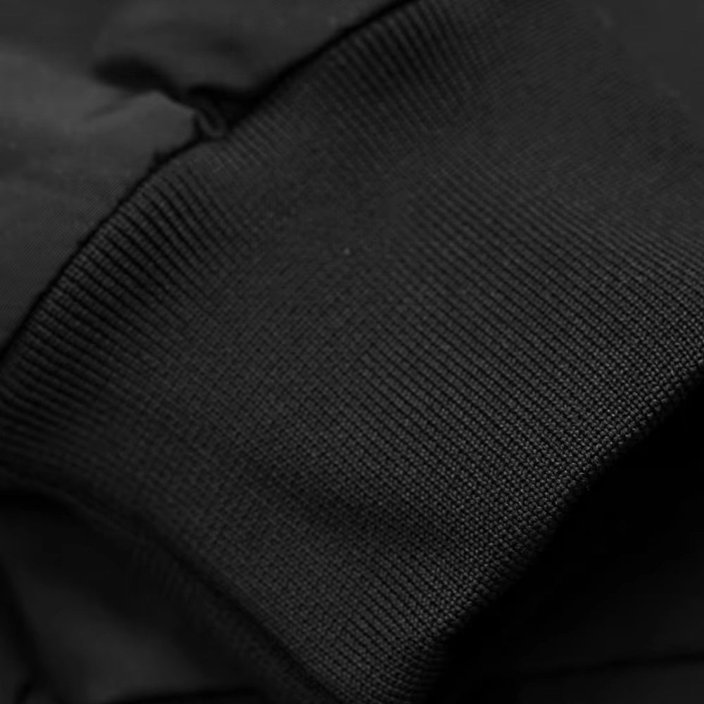 Carhartt WIP Hooded Sail Jacket Black Detailansicht – STICKABUSH Streetwear Store Berlin-Kreuzberg
