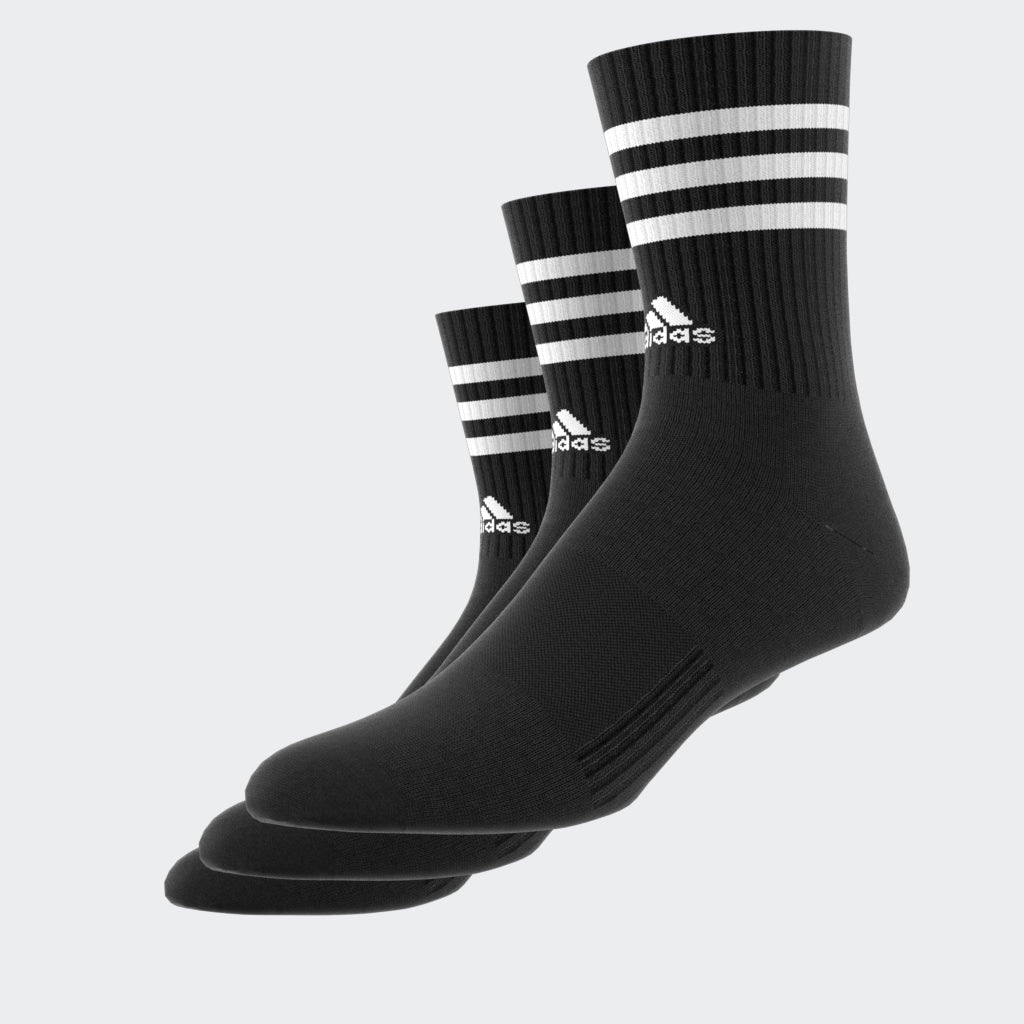 “Adidas 3-Stripes Cushioned Crew Socks 3er Pack in Black. Bequeme und stylische Tennissocken die perfekt zu Retro Sneaker passen.“ 
