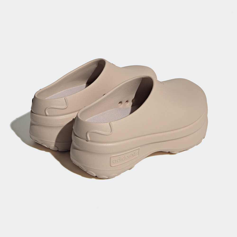 Adidas Adifoam Stan Mule W Wonder Taupe  STAB Sandale  Streetwear Shop Sneaker Store  stab retro sneaker  air force one damen  retro sneaker damen  snkraddicted  streetwear marken  schuhe 80er jahre  sneakerjagers  adidas limited edition  80er schuhe  retro sneaker  seltene sneaker  adidas sonderedition 